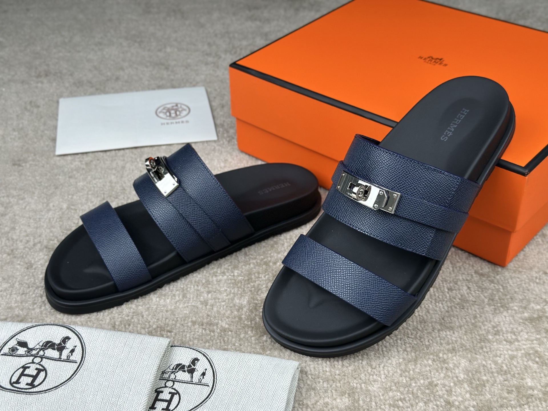 Hermes Jackson Sandals - Stylish Leather Slides with Iconic Kelly Buckle 4 i1741413221424 6259 0 1
