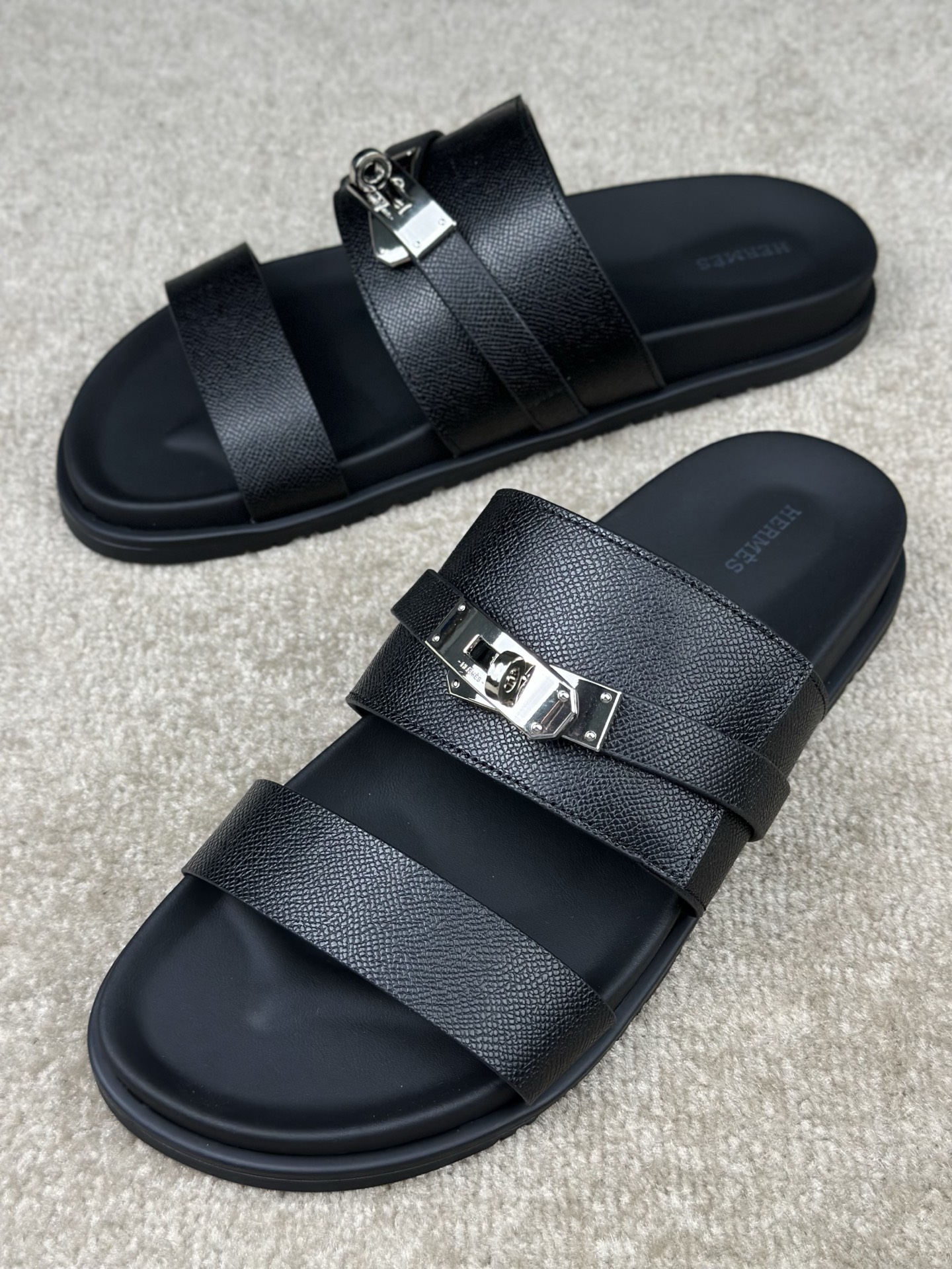 Hermès Jackson Sandals - Premium Leather, Stylish Summer Slides, Sizes 38-47 5 i1741413456954 5968 0 4
