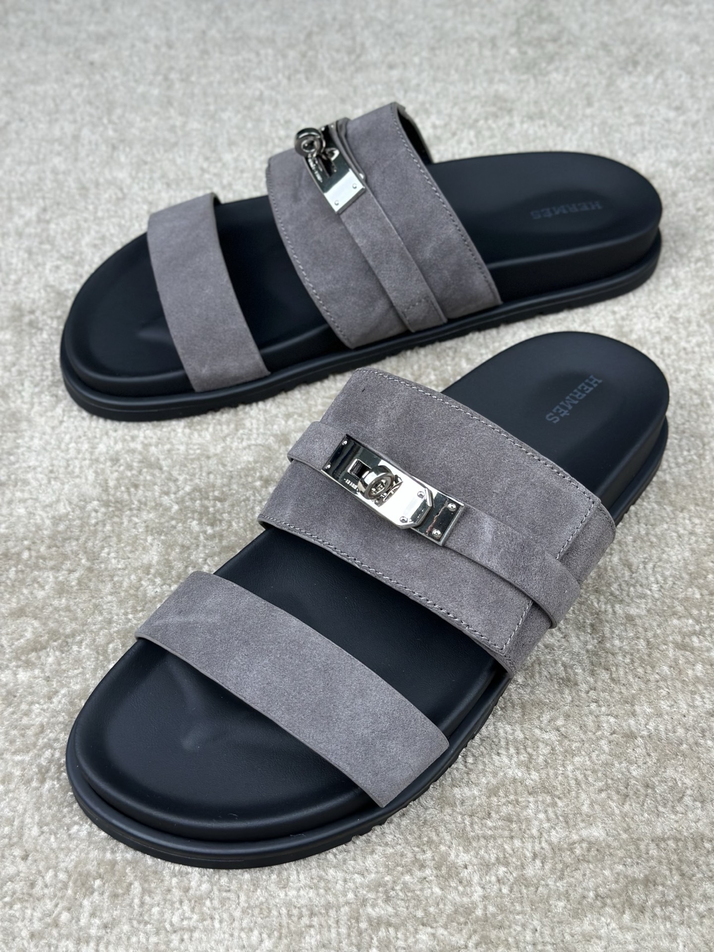 Hermès Jackson Sandal - Gray Suede Leather with Palladium-Plated Hardware 4 i1741413602708 5405 0 4