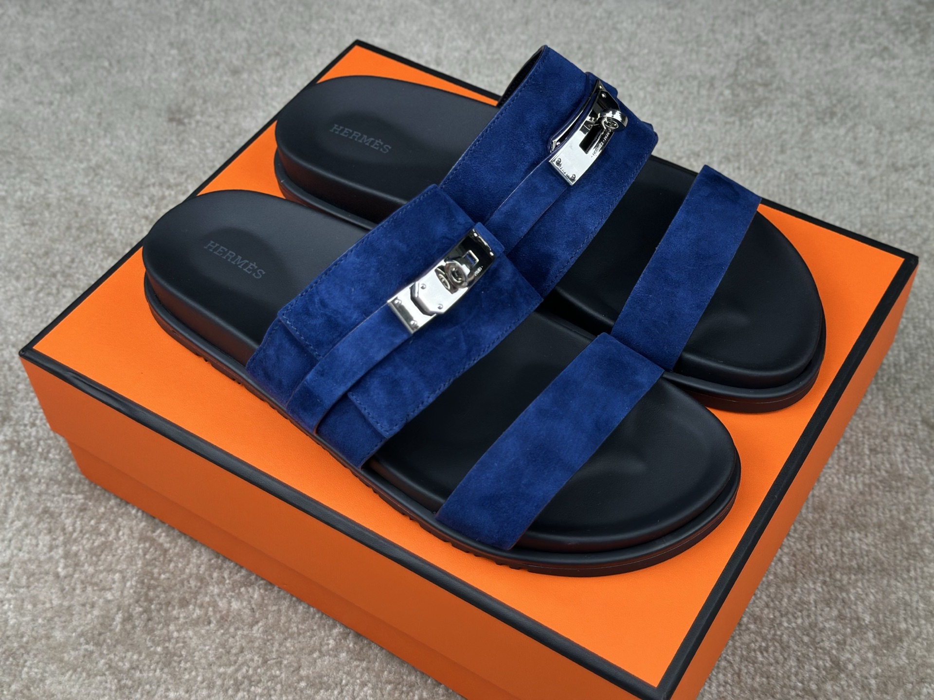 Hermès Jackson Sandals: Luxurious Blue Suede Slides with Signature Buckle 3 i1741413710760 4443 0 3