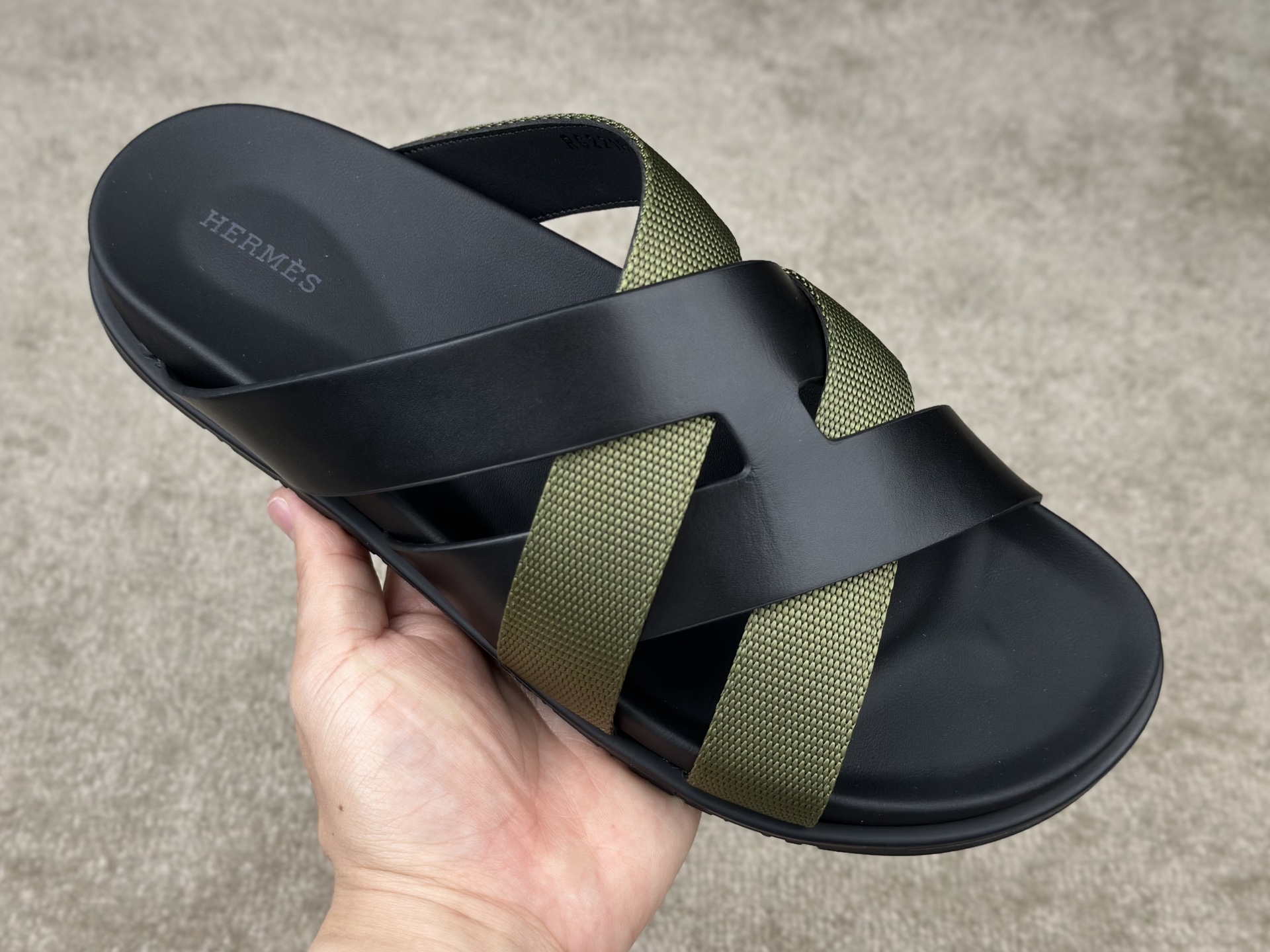 Hermès Kazimir Sandals - Stylish & Comfortable Summer Slides, Size 38 - 47 6 i1741413837528 3969 0 7