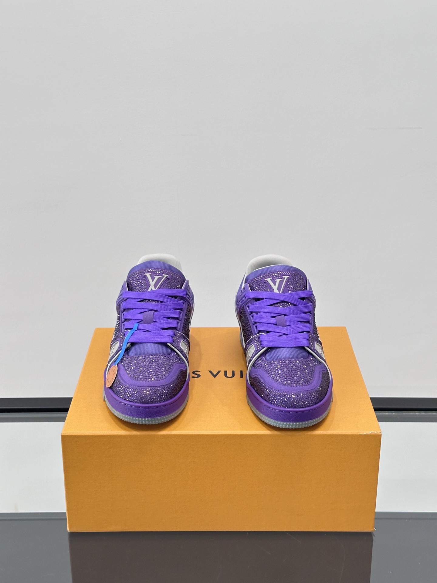 Louis Vuitton Trainer Sneaker Purple Damier Leather Casual Basketball Shoes 3 i1750387551633 390 0 1