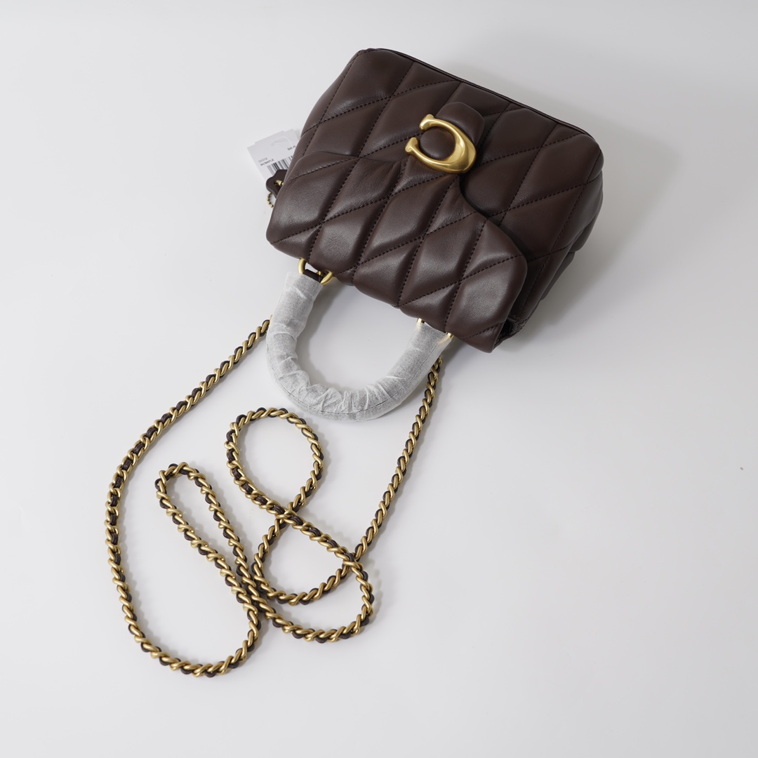 Coach ～原Coach蔻驰 CCC12 quilted pillow tabby19系列手提斜挎包