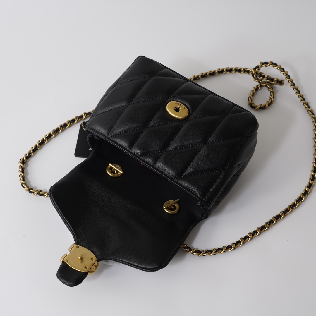 Coach ～原Coach蔻驰 CCC12 quilted pillow tabby19系列手提斜挎包