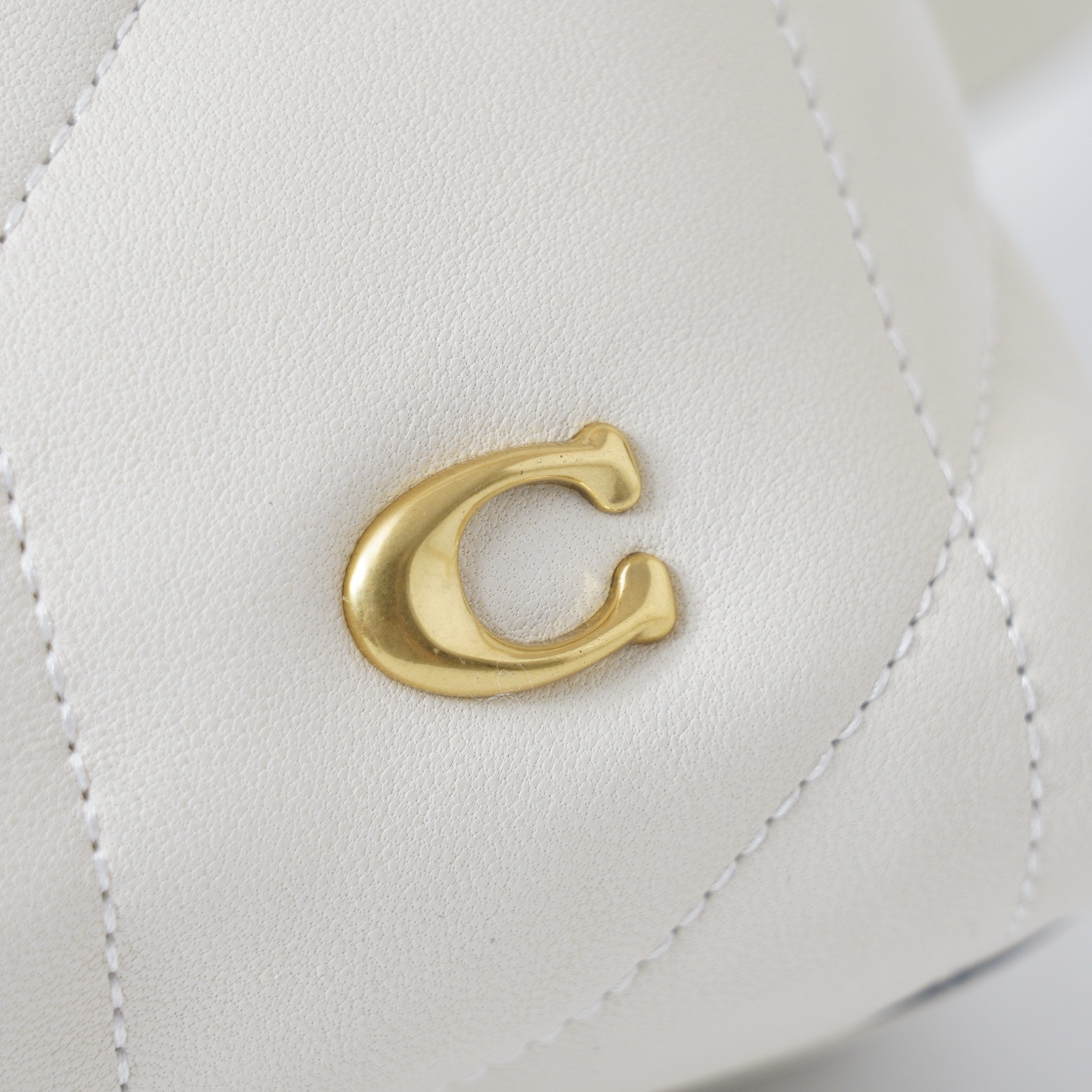 Coach 纯 【新品】COACH/蔻驰女士绗缝细节JULIET 25号单肩包斜挎包
