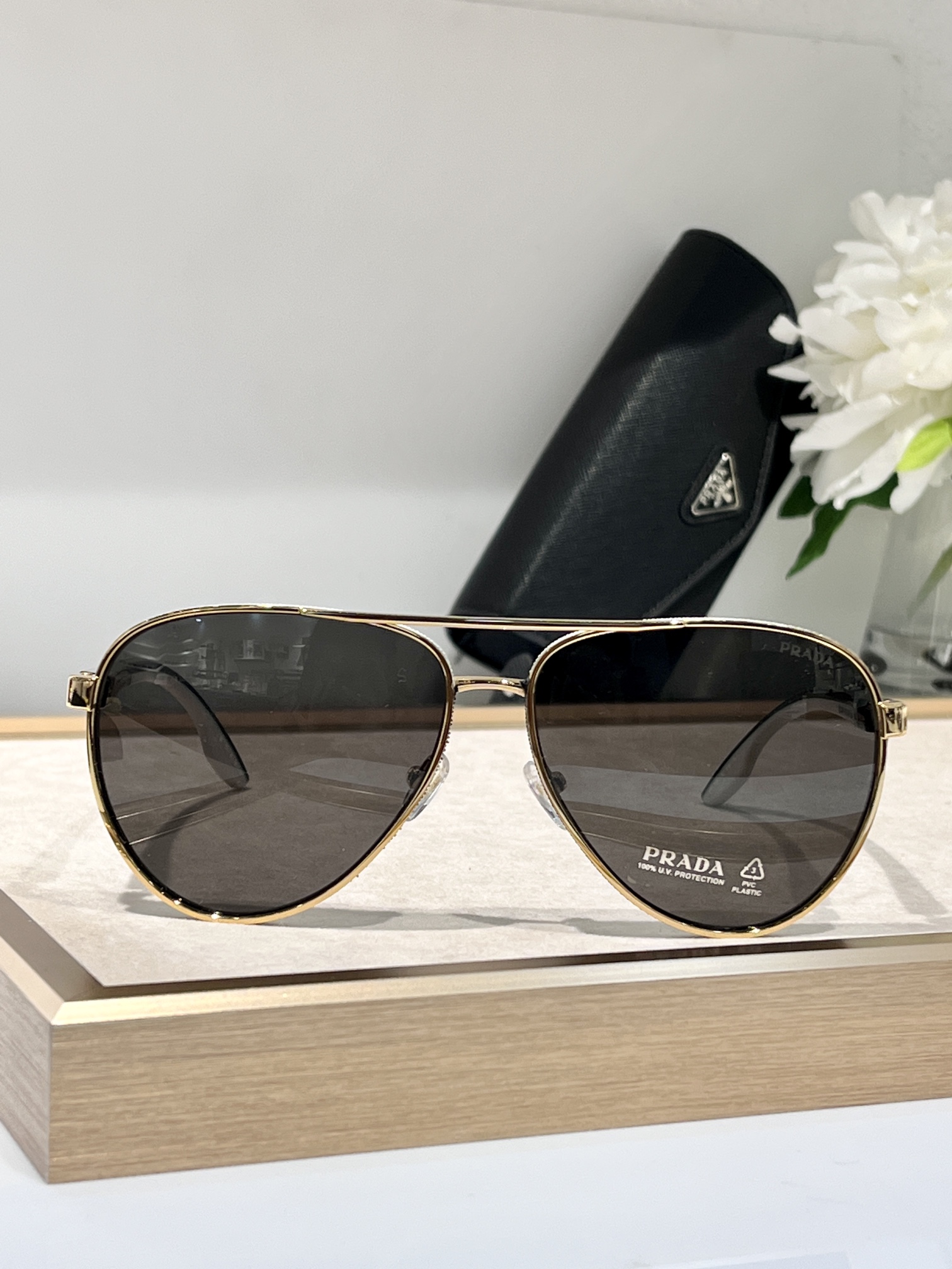  TOP quality
PRADA 
PS52WS
Size61-14-145

