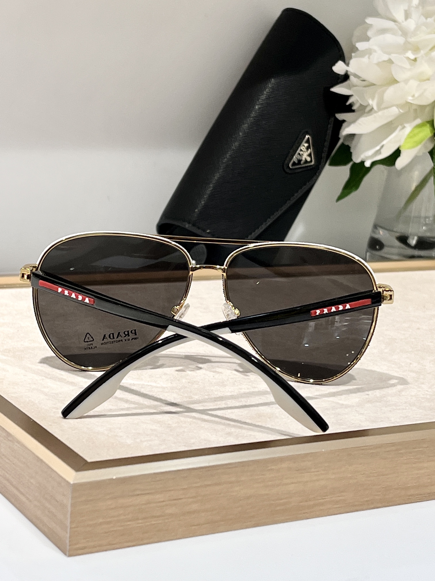  TOP quality
PRADA 
PS52WS
Size61-14-145
