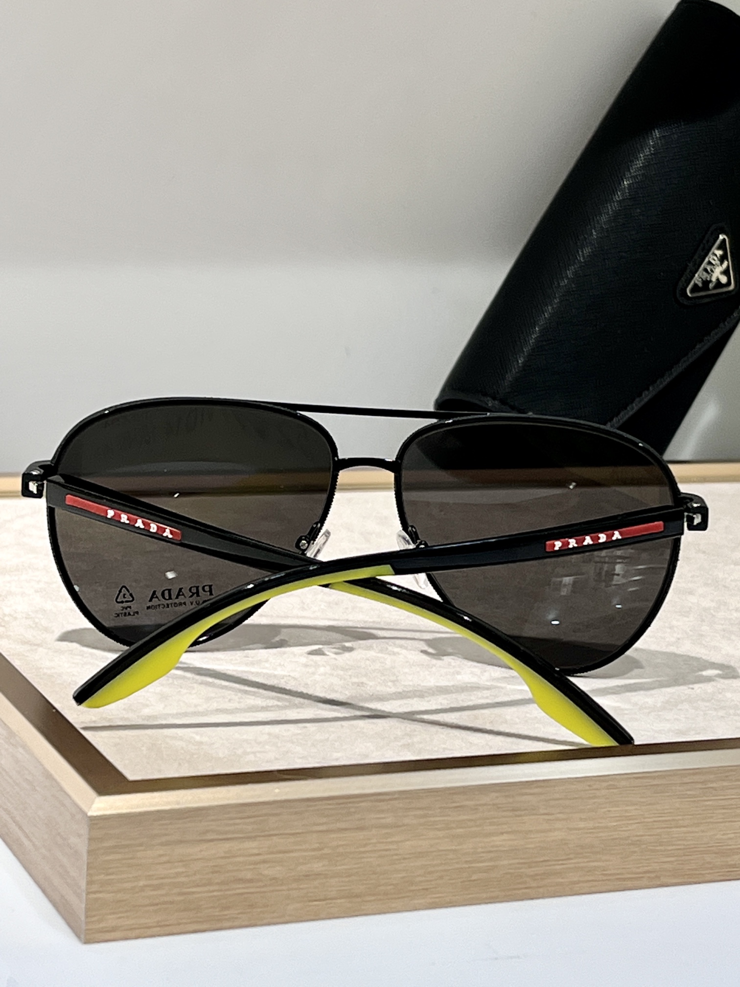 TOP quality
PRADA 
PS52WS
Size61-14-145
