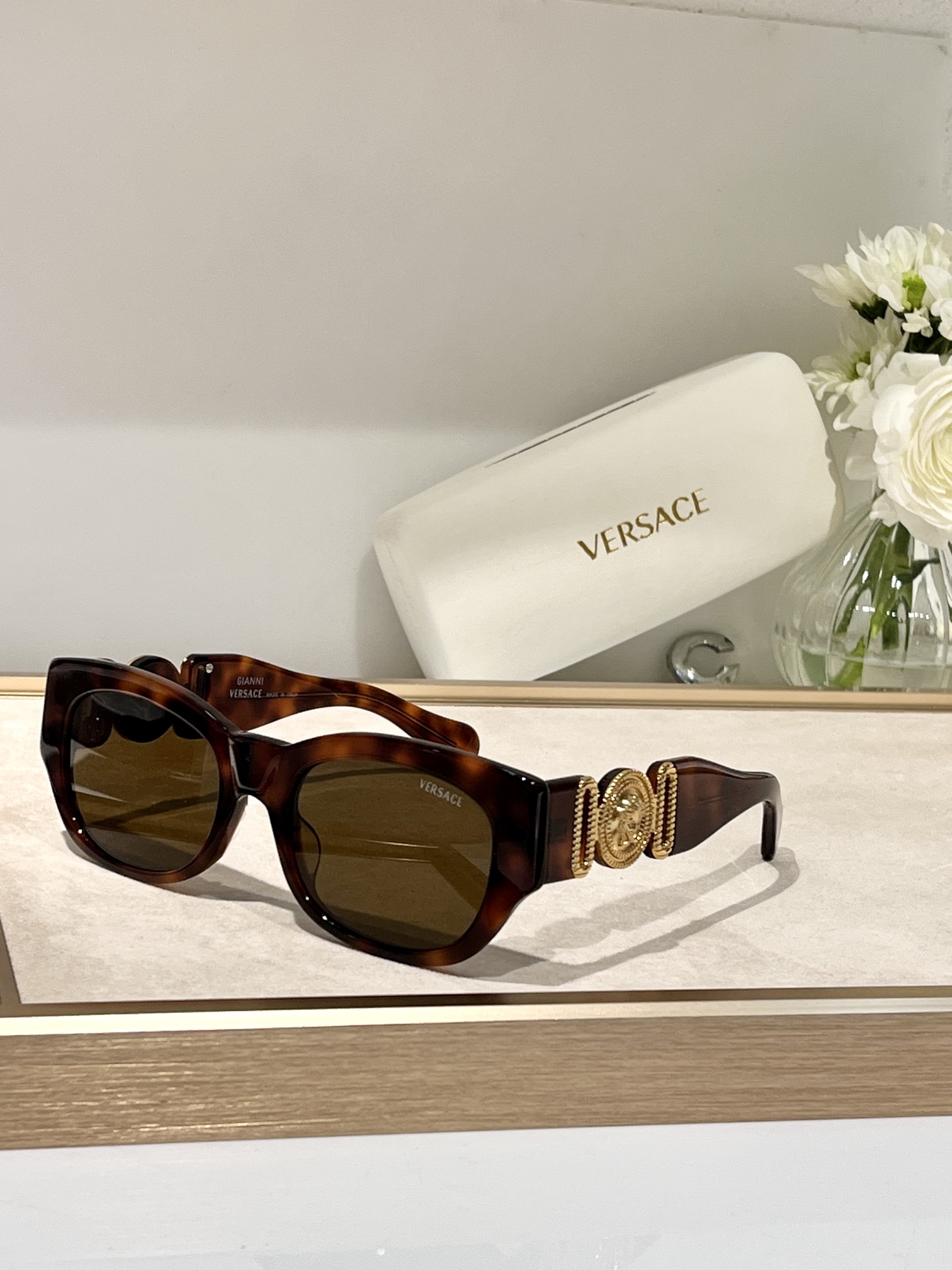 VERSACE*Mod:GIANNI413Size:53-20-145