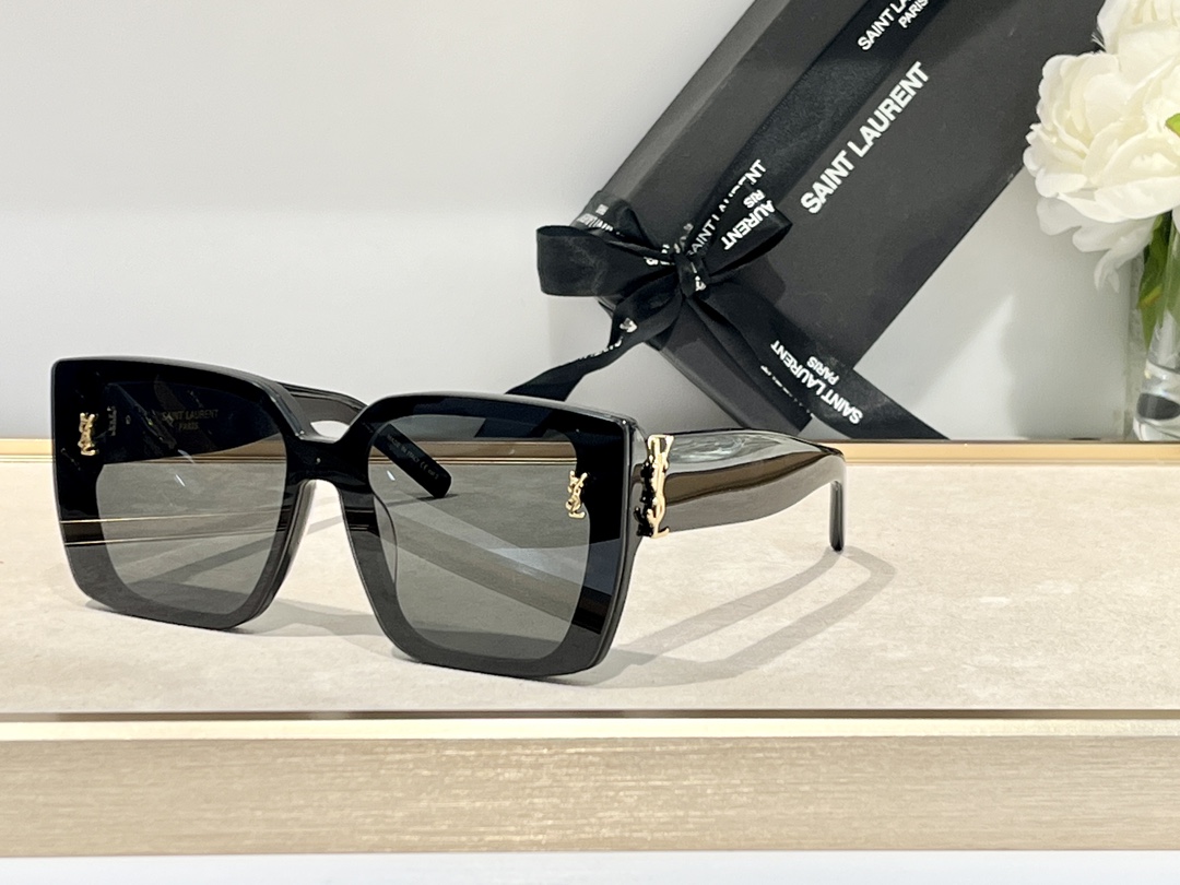  SAINT LAURENT  
ModSL99/F
SIZE144-0-145
深斜面设计
YSL金标
