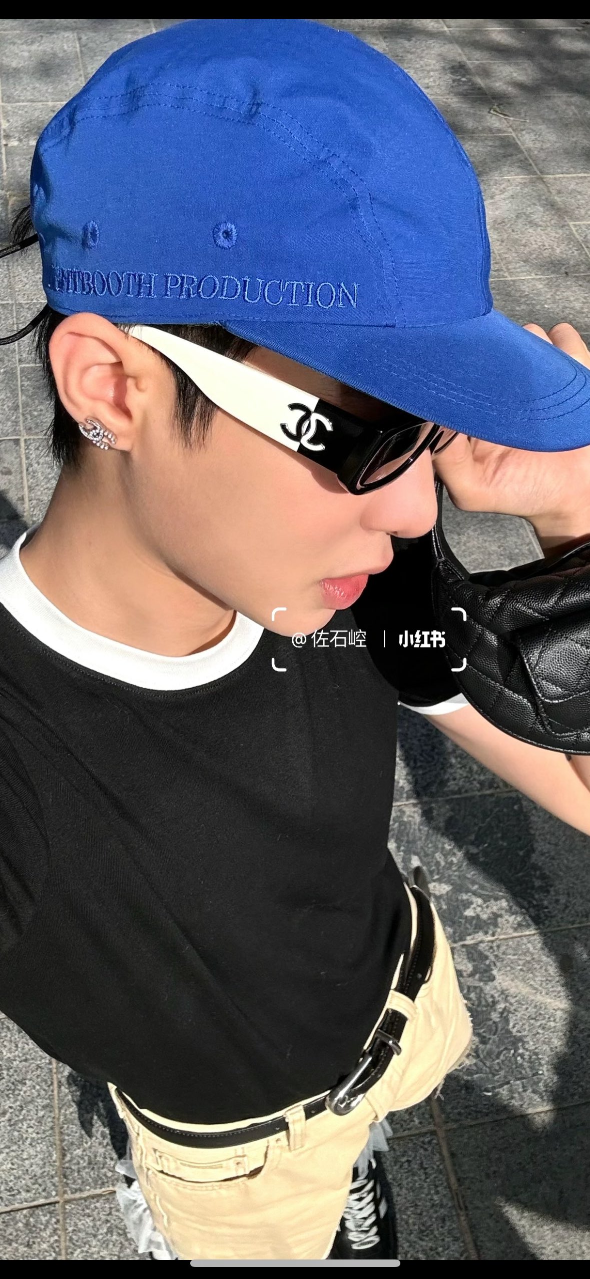  黑白配 忒经典
独家zP一样尼龙偏光镜片
Chan*
Modch5525
Size52口19-140🎉
