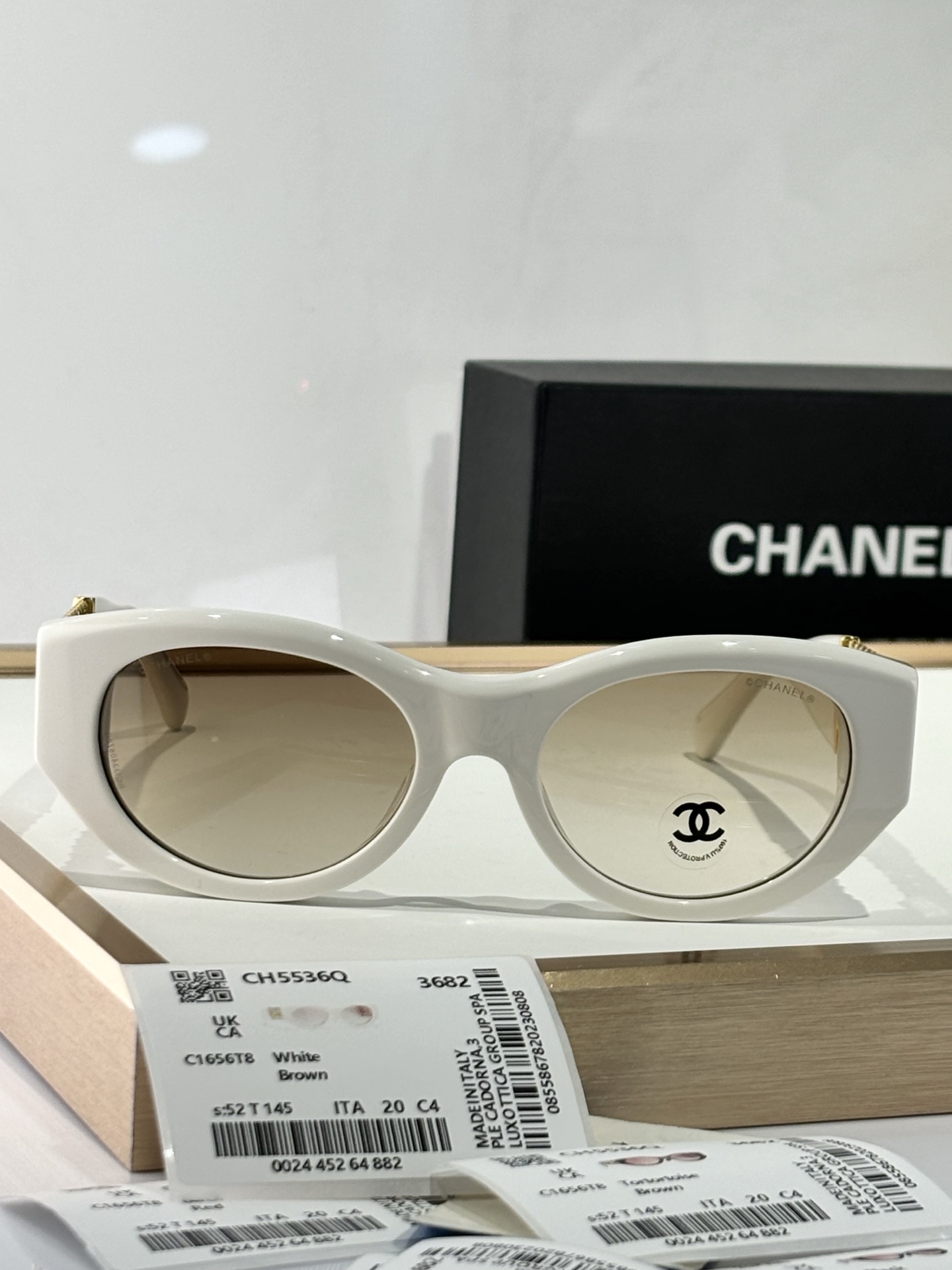  CHANEL
MODEL：CH5536
SIZE：52口20-145
