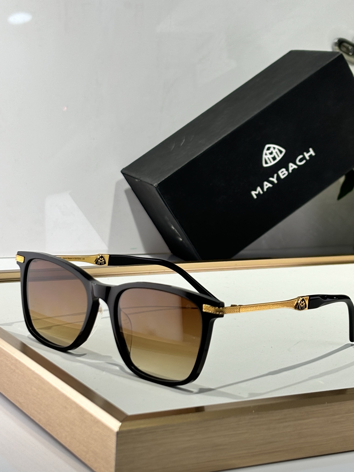  MAYBACH
MOD：THE REFINED 
SIZE：53-20-140
