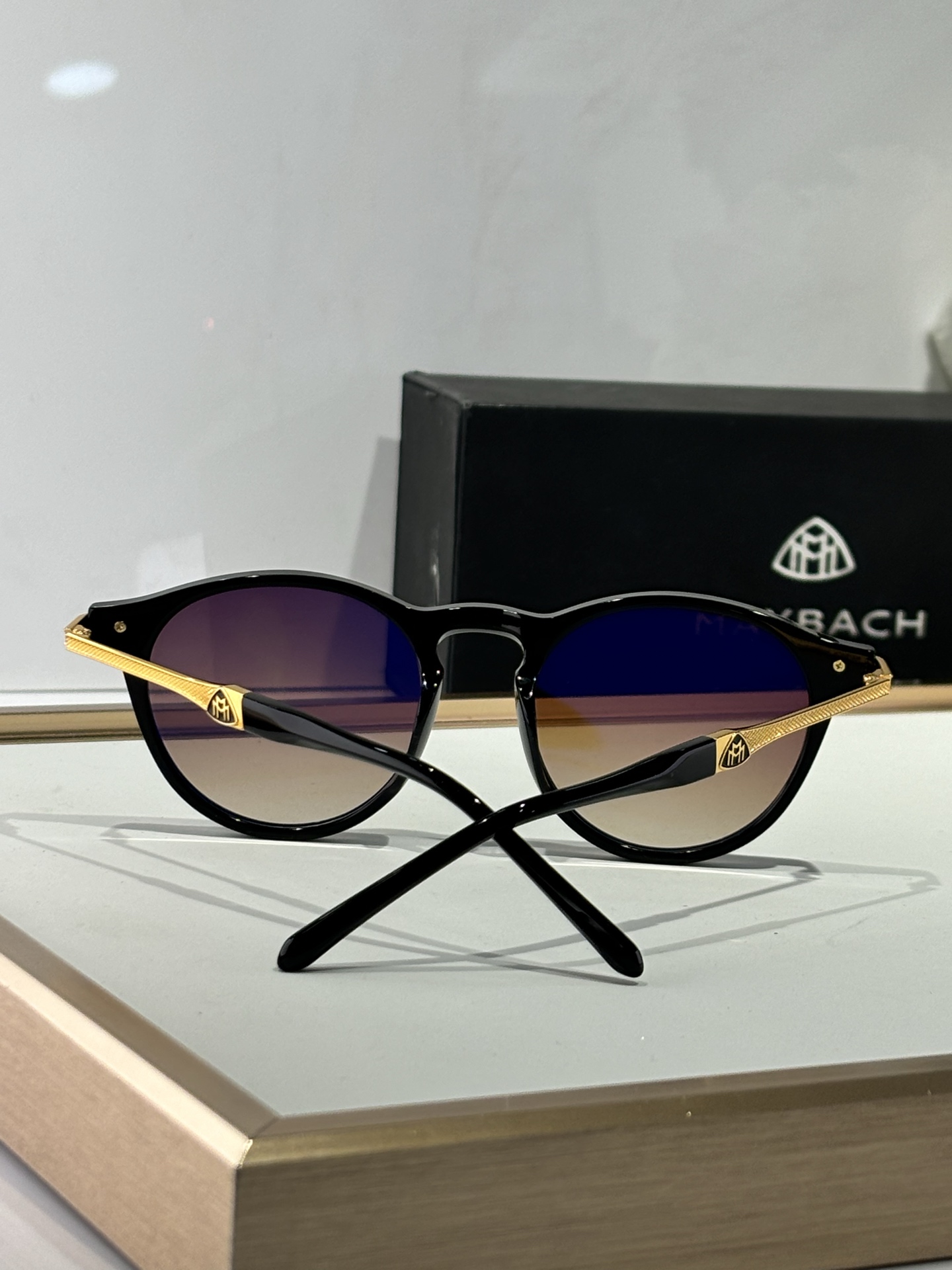  MAYBACH
MOD：THE REFINED II
SIZE：53-20-140
