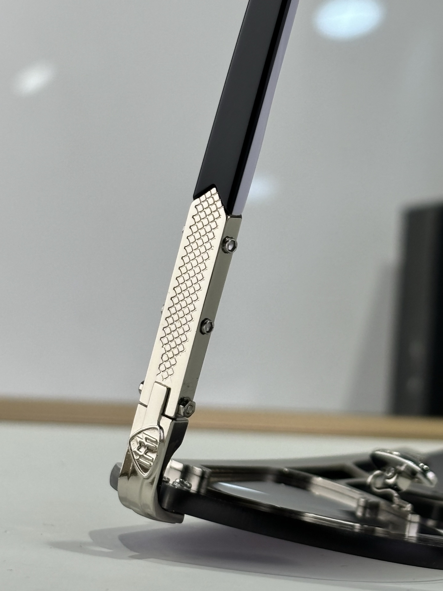  MAYBACH
MOD：THE BIZSTER
SIZE：60-12-145
