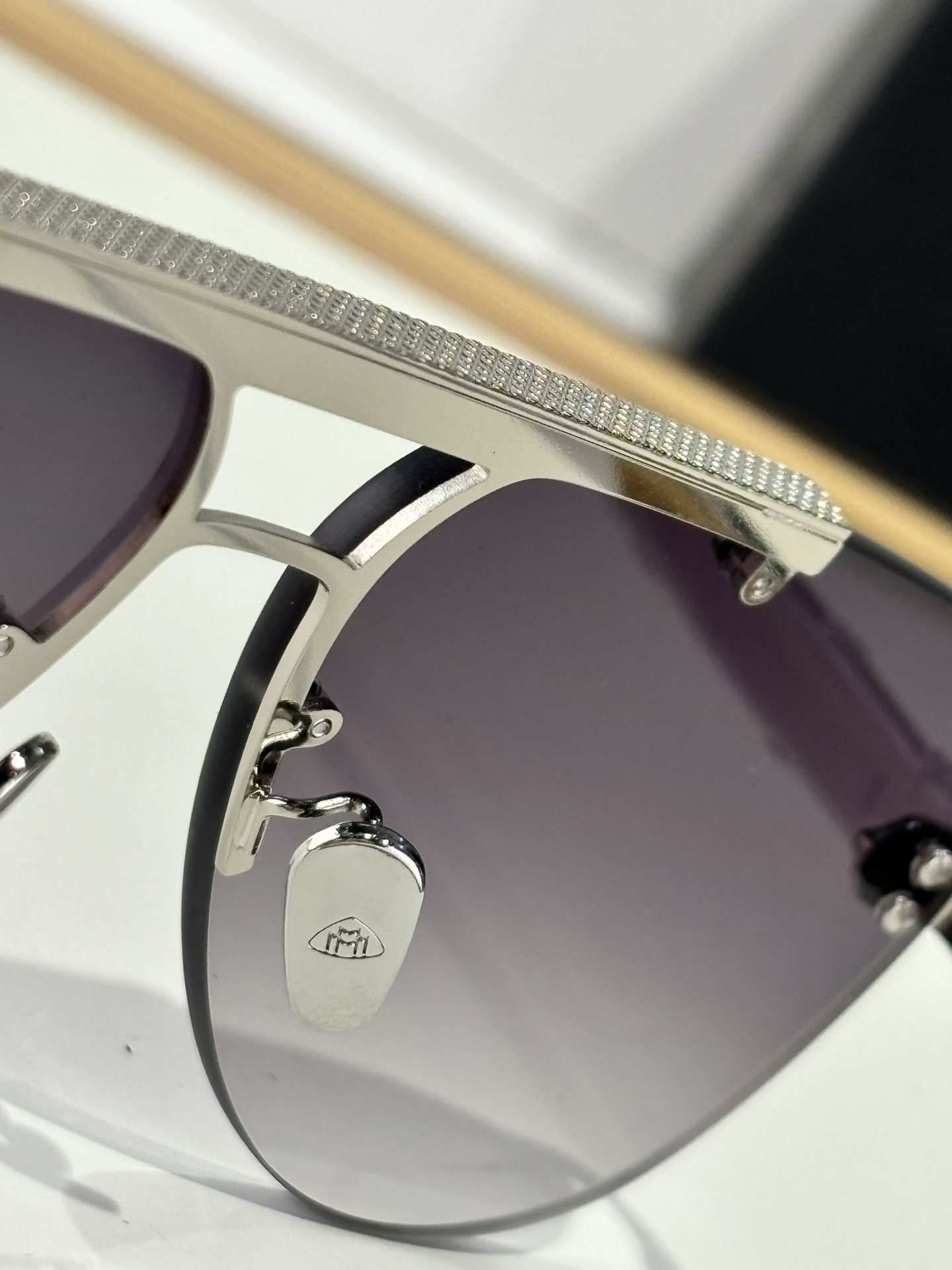  MAYBACH
MOD：THE BIZSTER
SIZE：60-12-145
