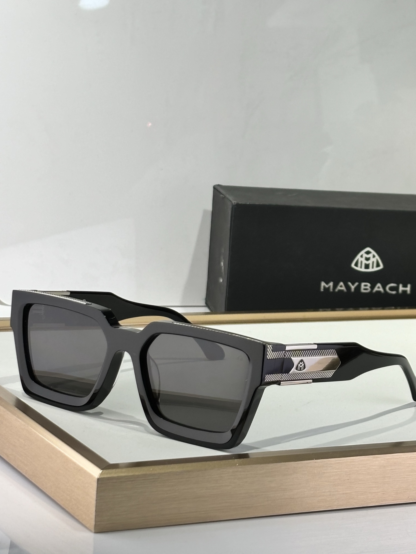  MAYBACH
MOD：THE boss
SIZE：57-20-145

