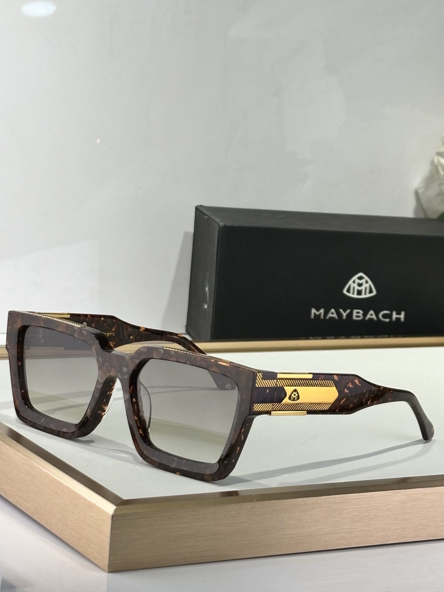  MAYBACH
MOD：THE boss
SIZE：57-20-145
