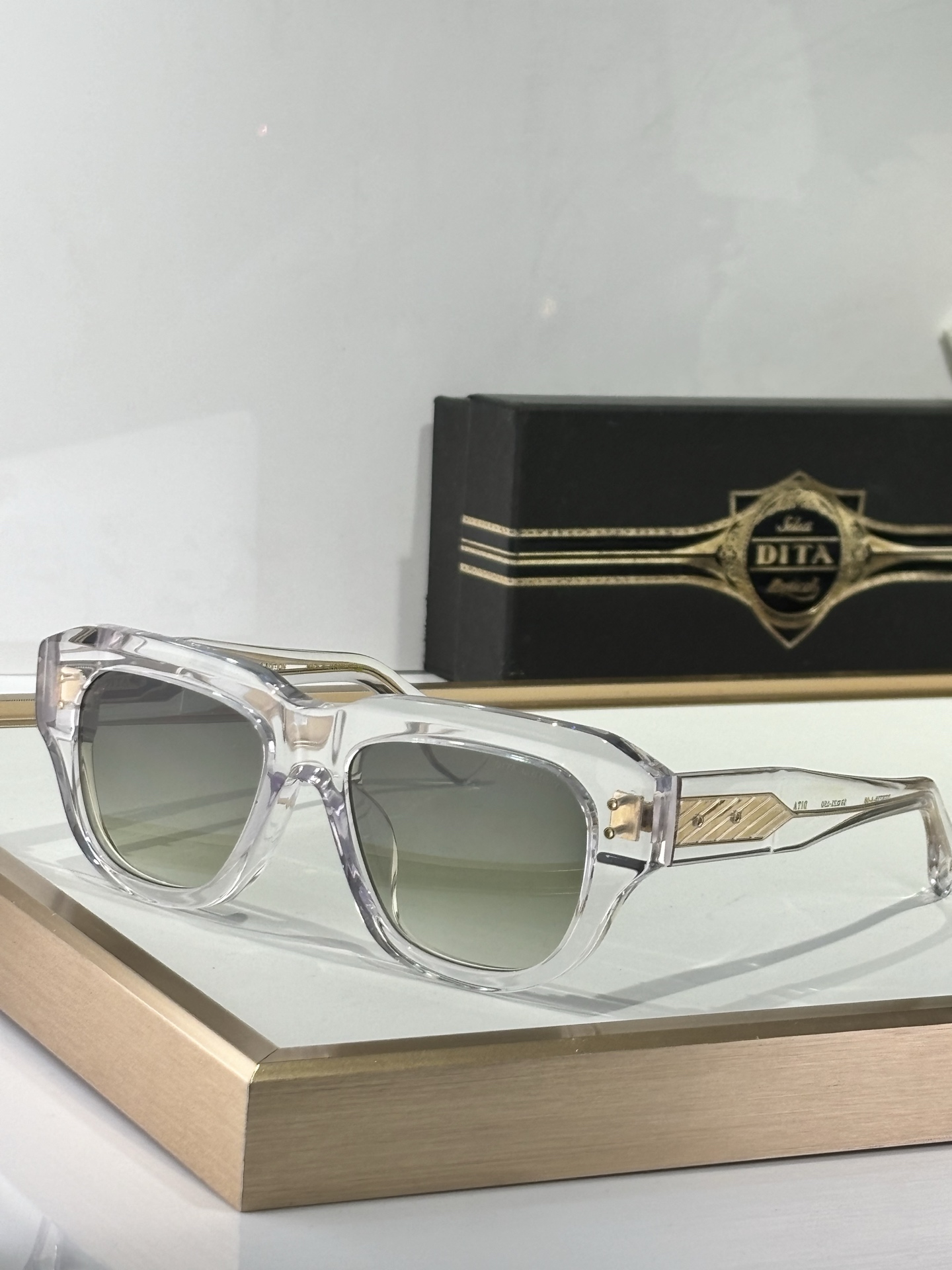  DITA
MODDTS728
Size53-21-150
