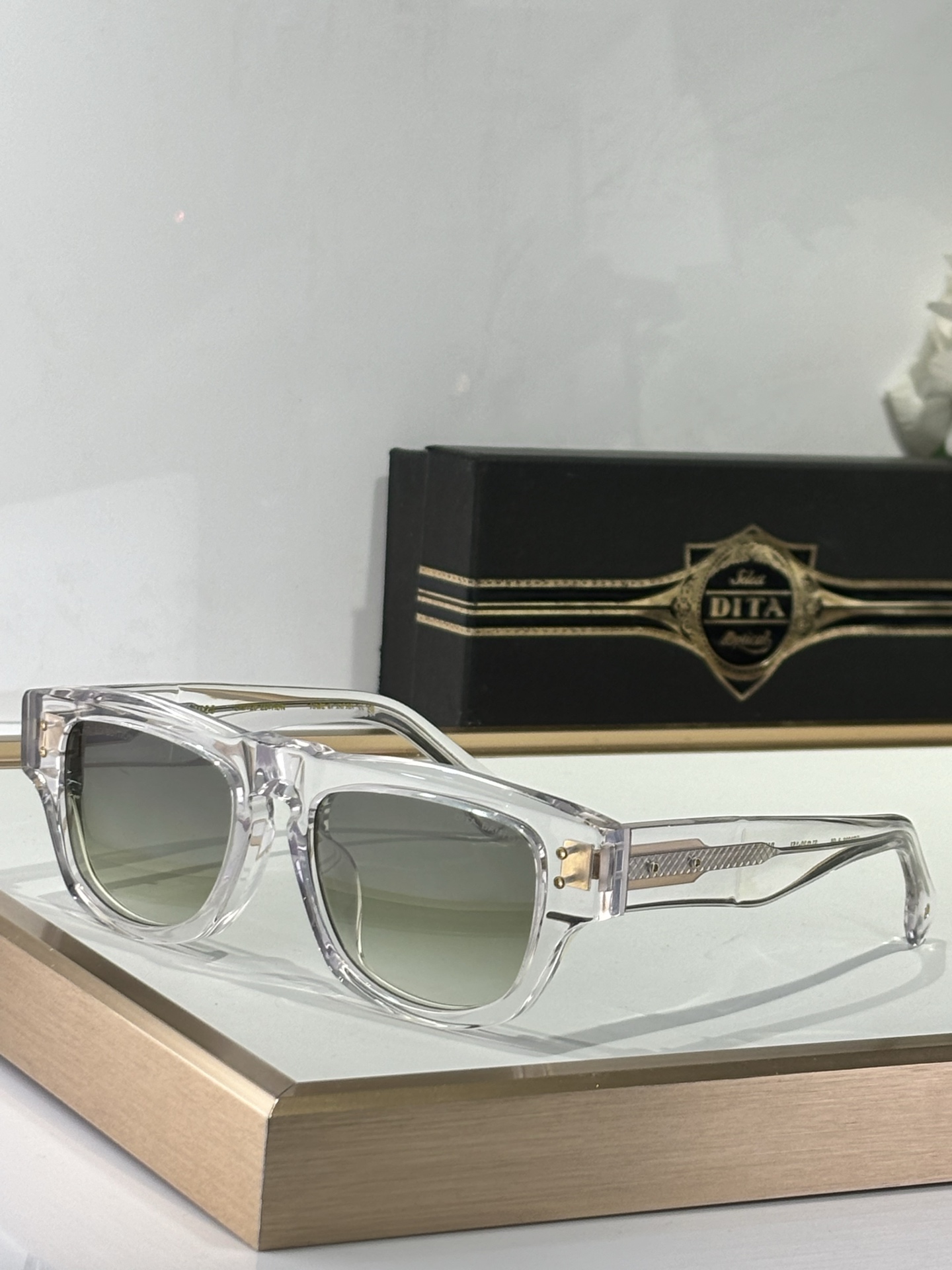  DITA
MODDTS723
Size51-20-151
