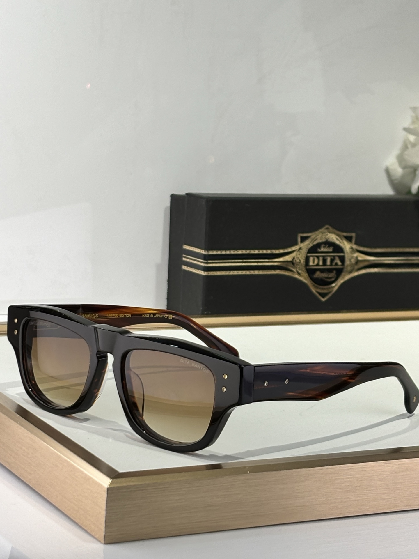  DITA
MODDTS723
Size51-20-151
