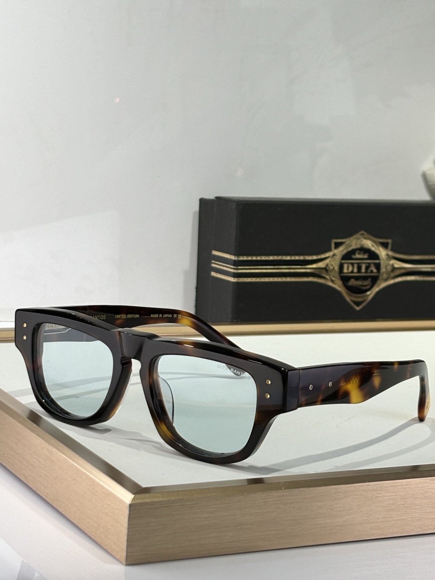 DITA
MODDTS723
Size51-20-151
