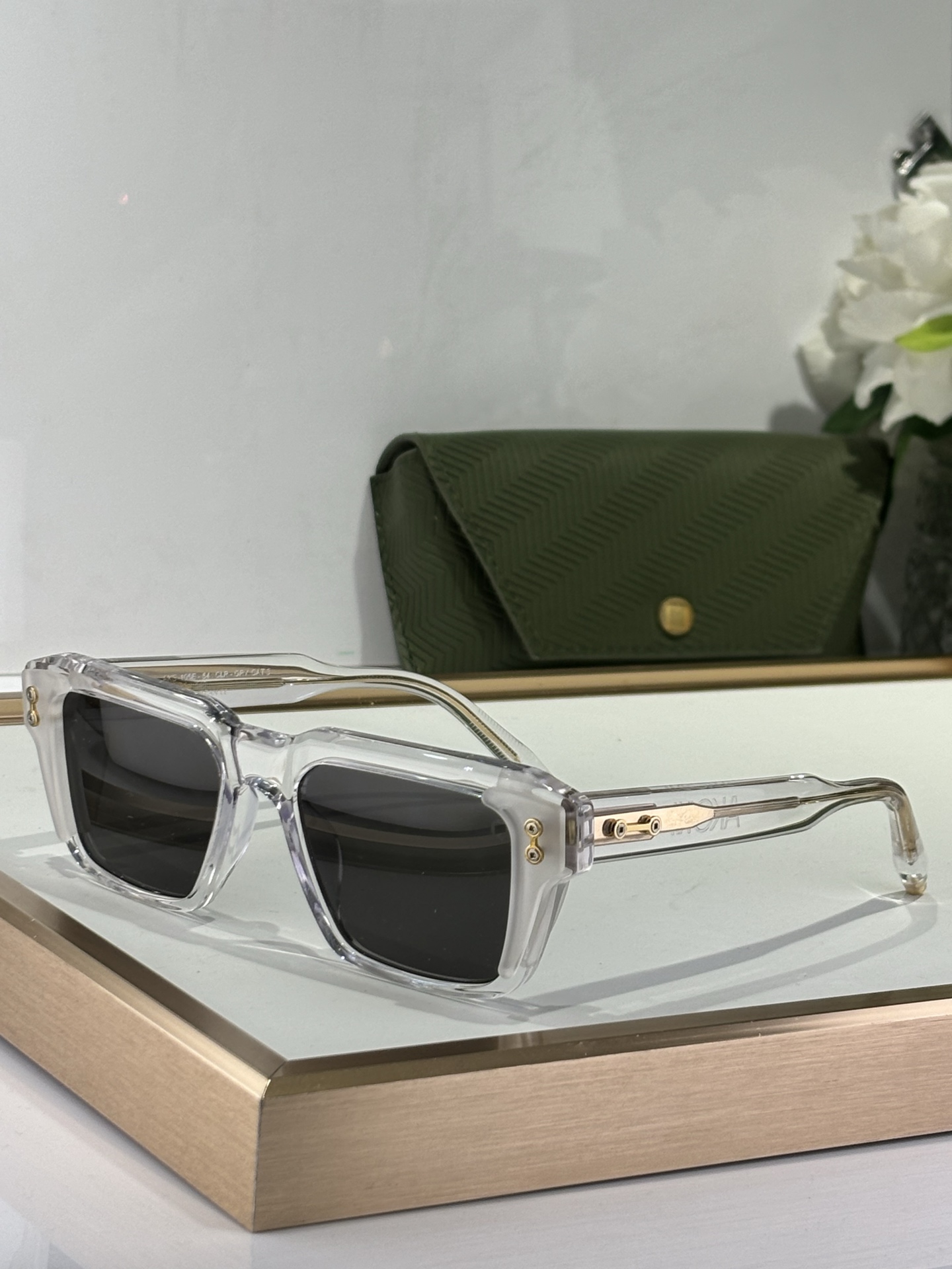  AKONI Solis
AKS-105E
SIZE54-20-148
