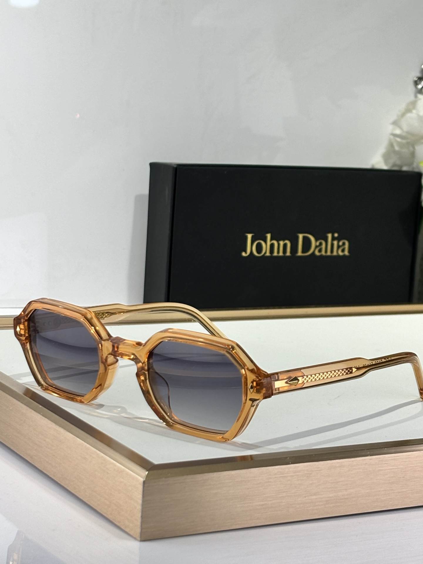 JOHN Dalia
ModJUDE
SIze51-26-145

