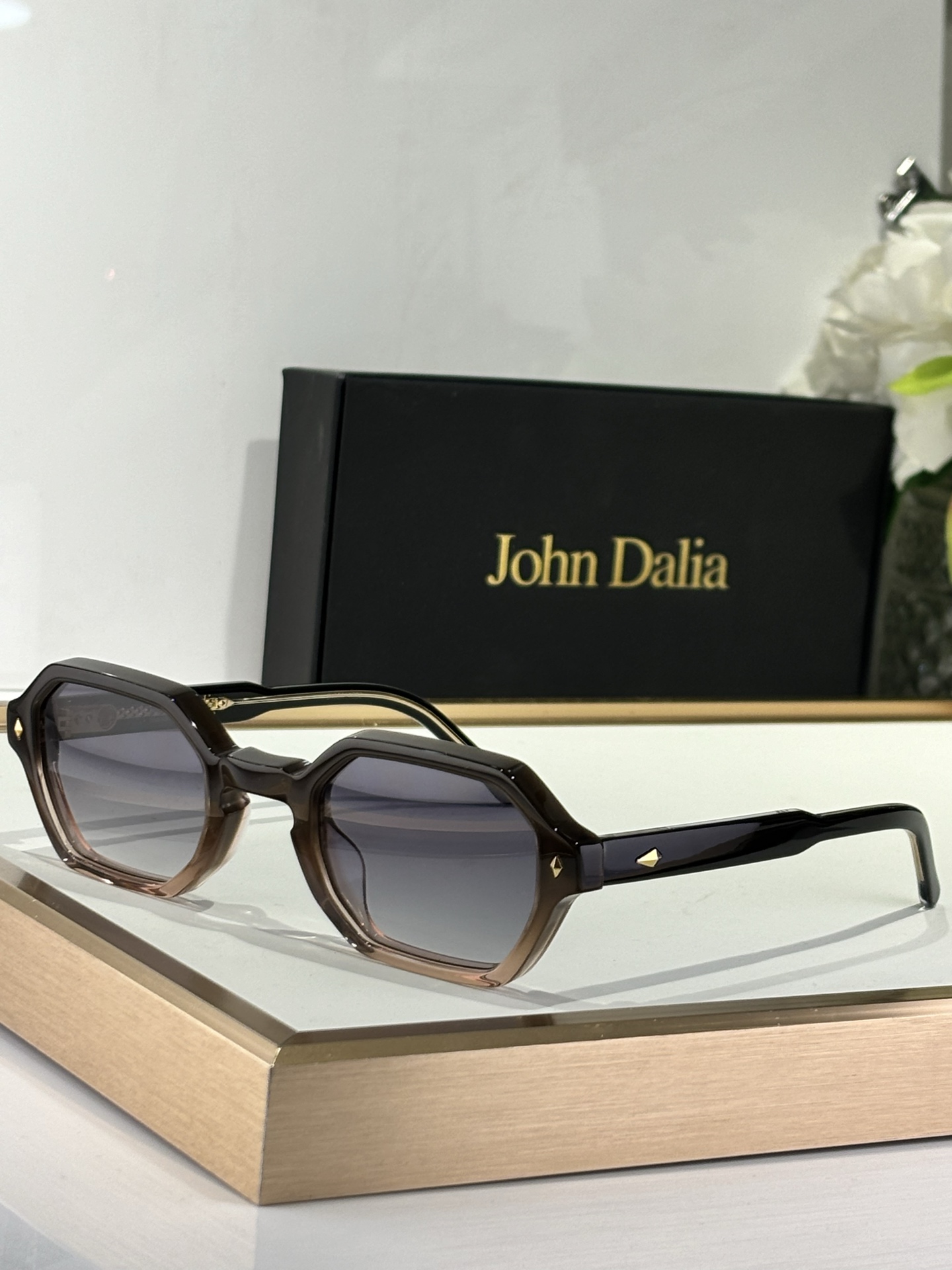  JOHN Dalia
ModJUDE
SIze51-26-145
