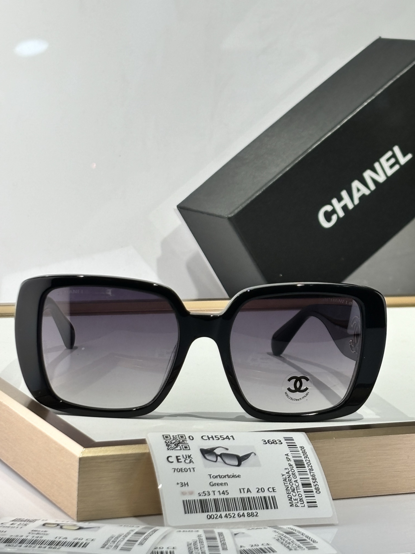 CHANEL
MODEL：CH5541
SIZE：53口20-145
