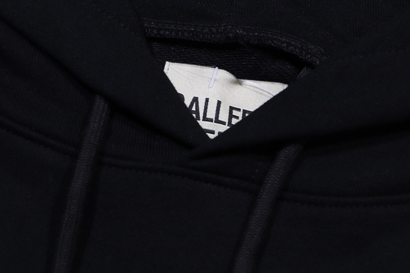 Gallery Dept’s New American High Street Hoodie with Logo Letter Brand in Black - 图片 3