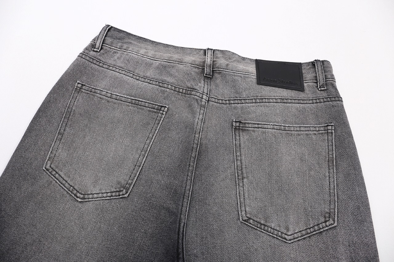 Fashion Trend: Loose-legged American-style Black Tea Pants for Acne-inspired Look - 图片 7