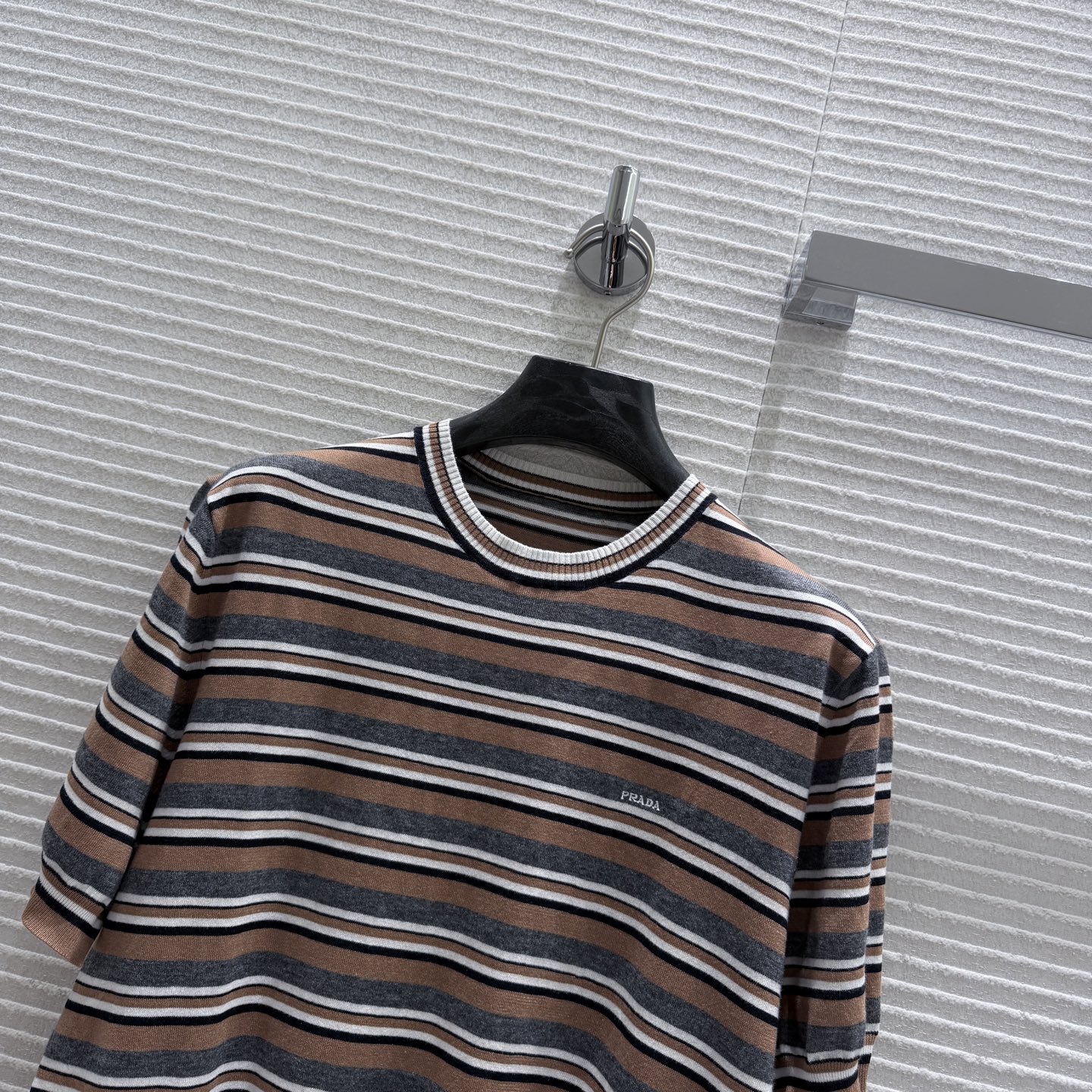 프라다 여성 반팔 129617 Prada T Shirt 썸네일 이미지