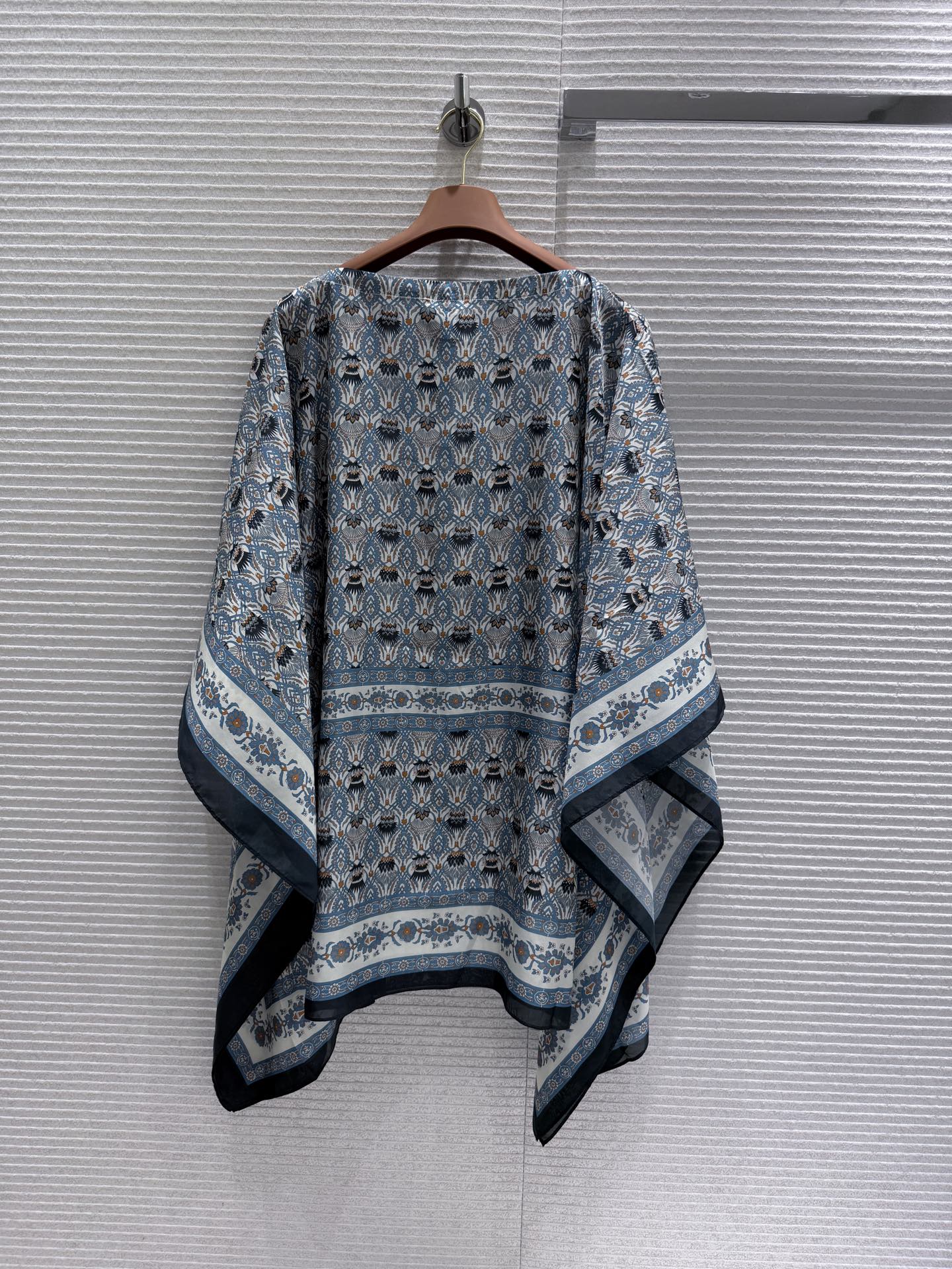 로로피아나 여성 긴팔 131644 Loro Piana Long Sleeve 썸네일 이미지