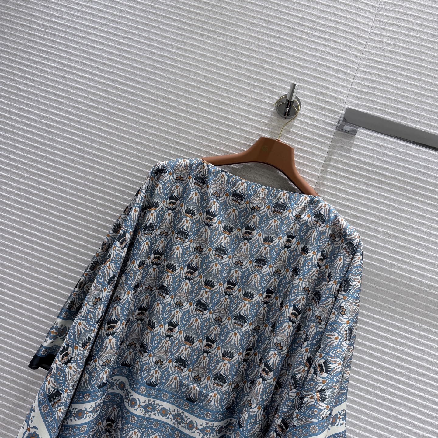 로로피아나 여성 긴팔 131644 Loro Piana Long Sleeve 썸네일 이미지