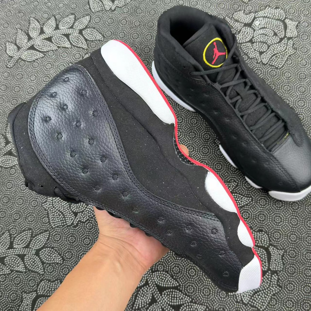 Aj13 黑红色