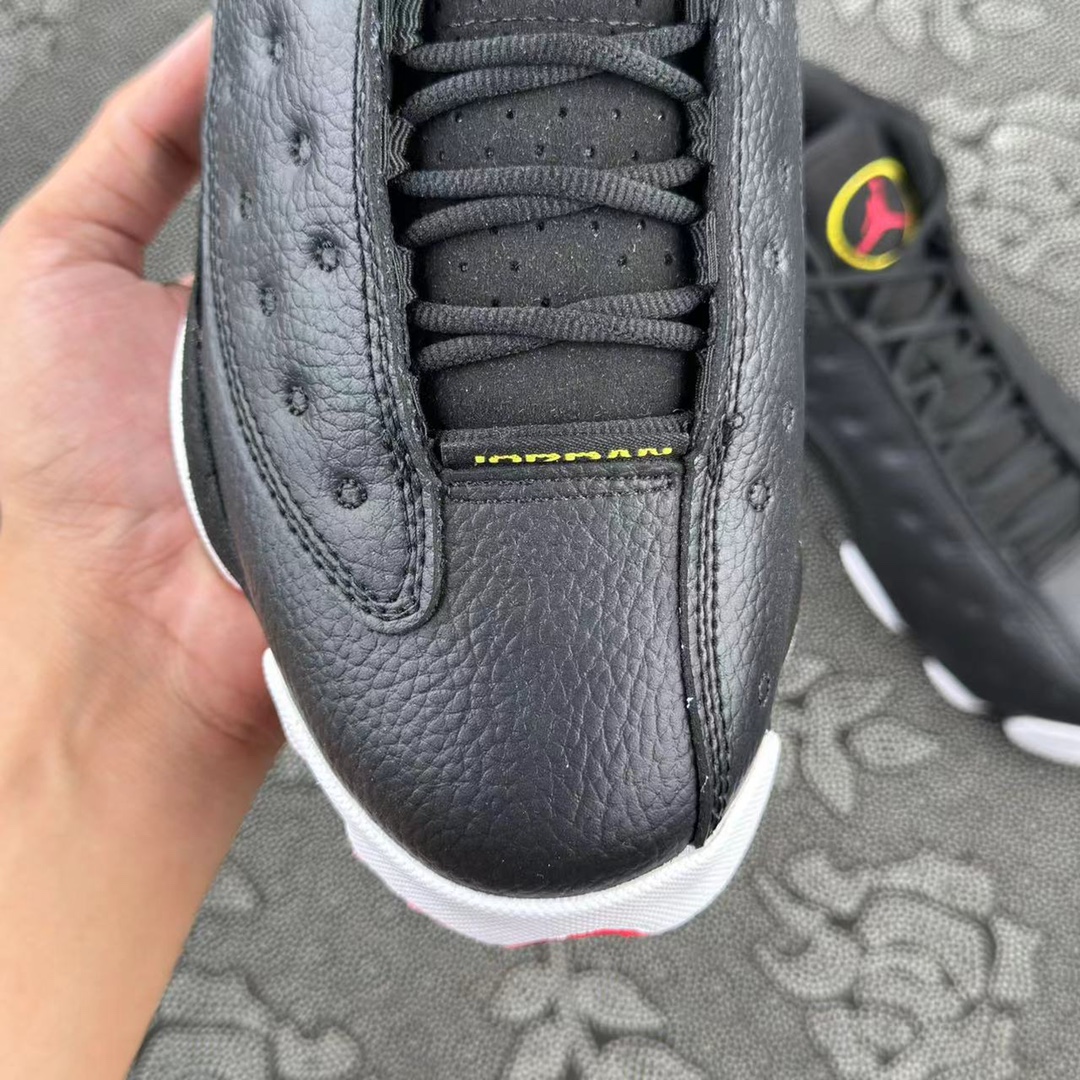 Aj13 黑红色