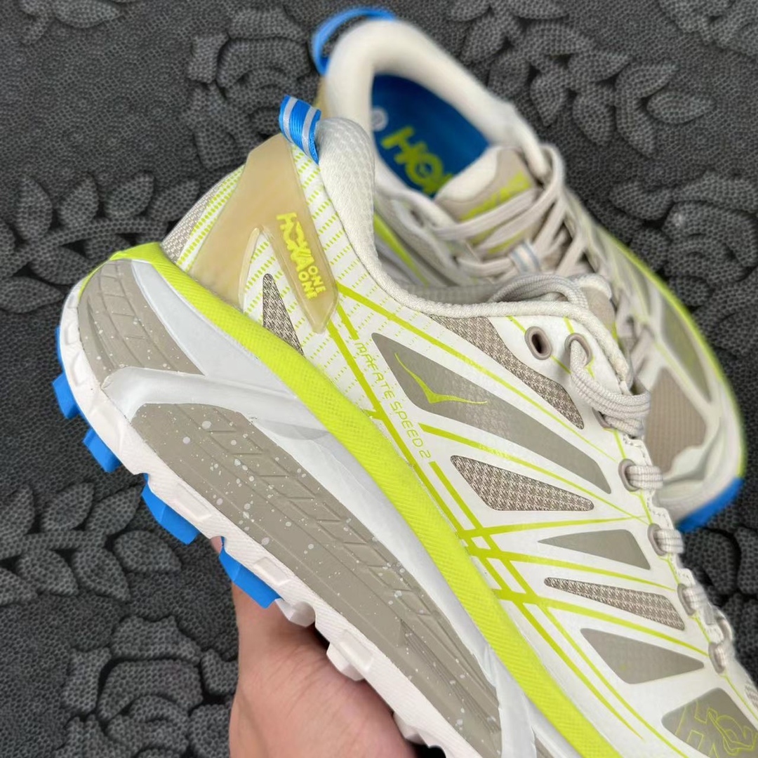 HOKA ONE ONE Mafate Speed 2 蛋酒色