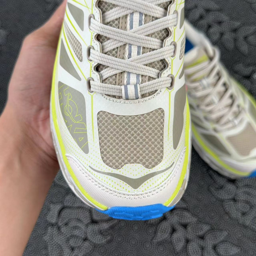 HOKA ONE ONE Mafate Speed 2 蛋酒色