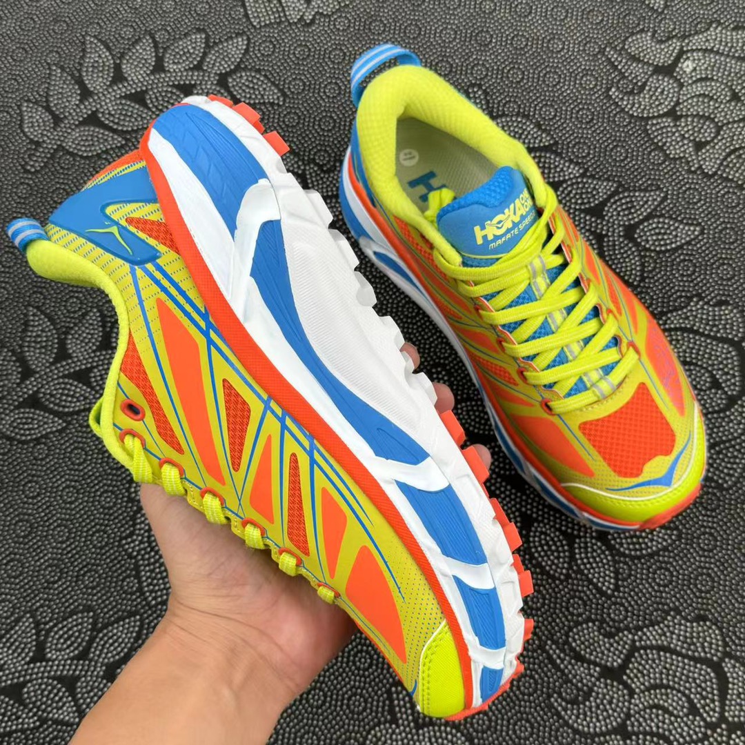 HOKA ONE ONE Mafate Speed 2 红蓝色