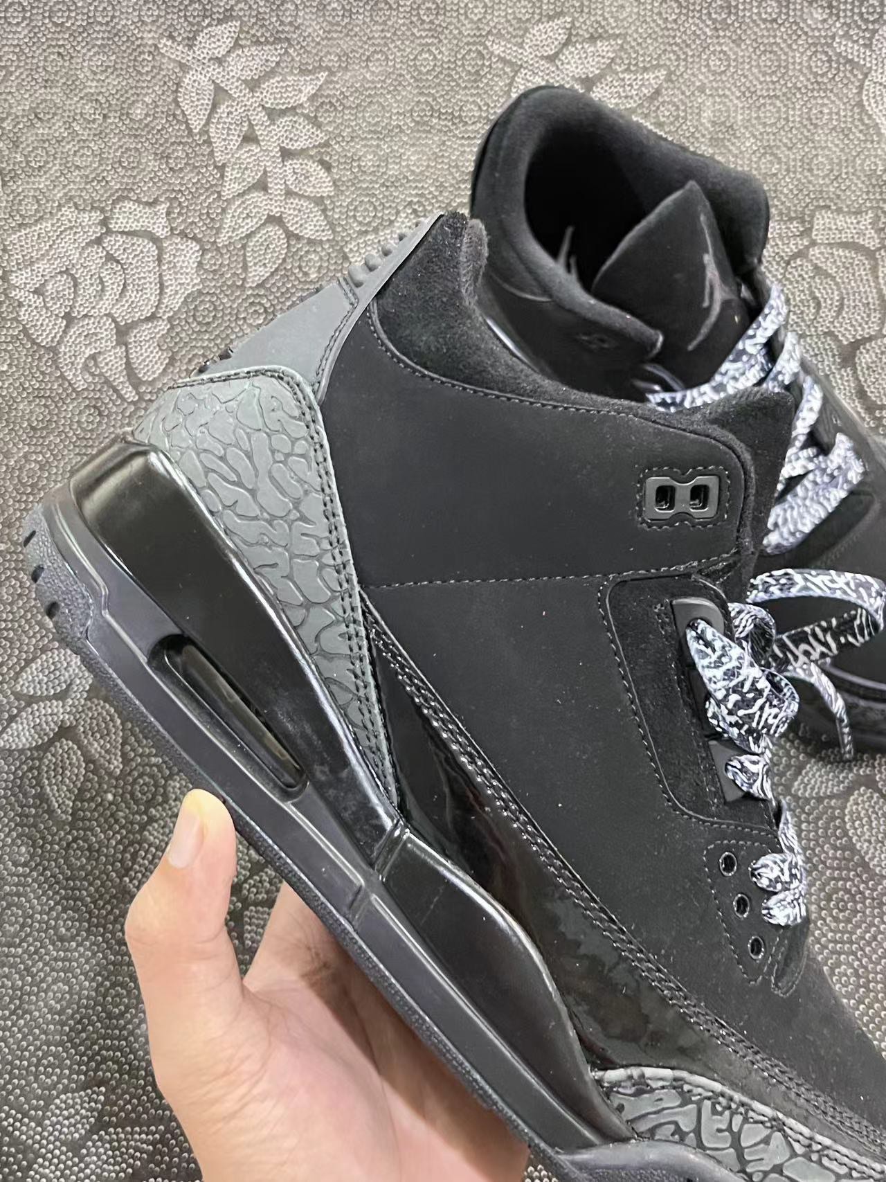 Aj3纯黑配色