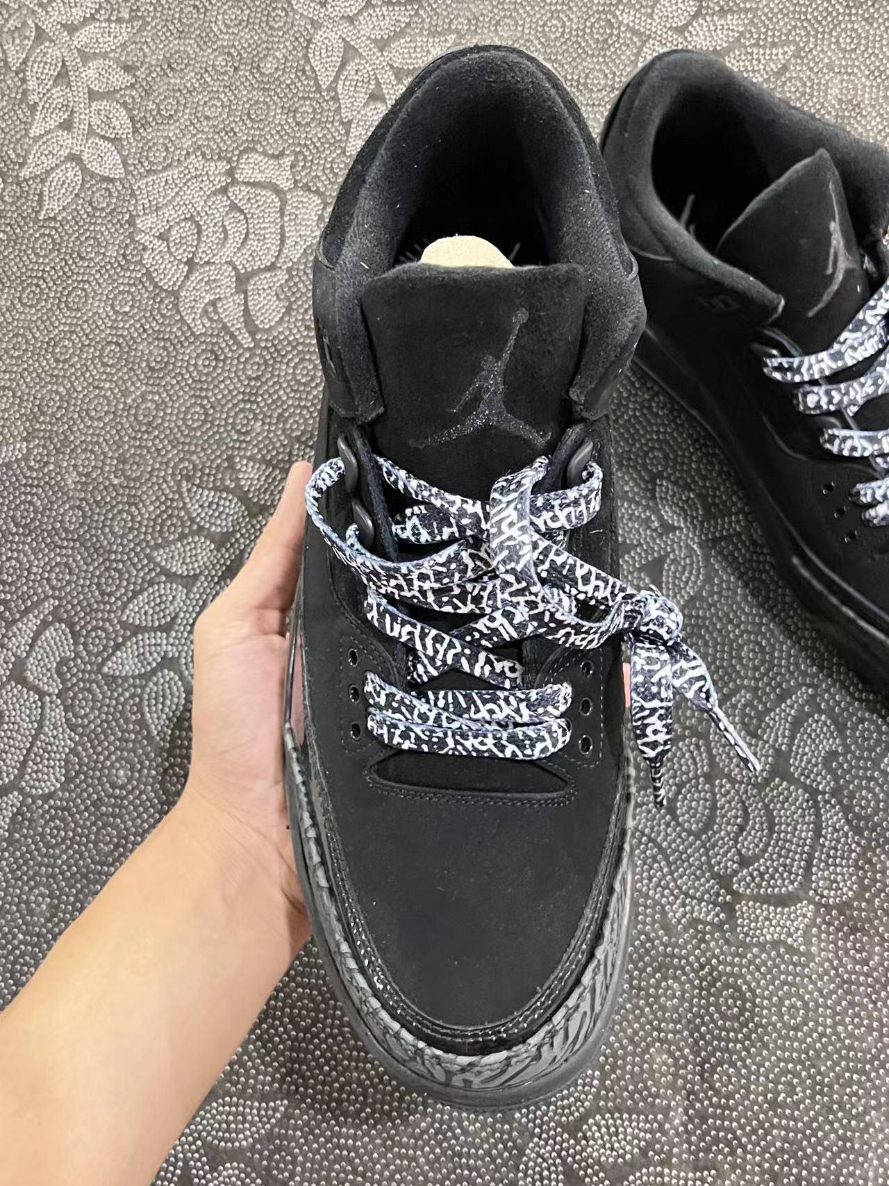 Aj3纯黑配色