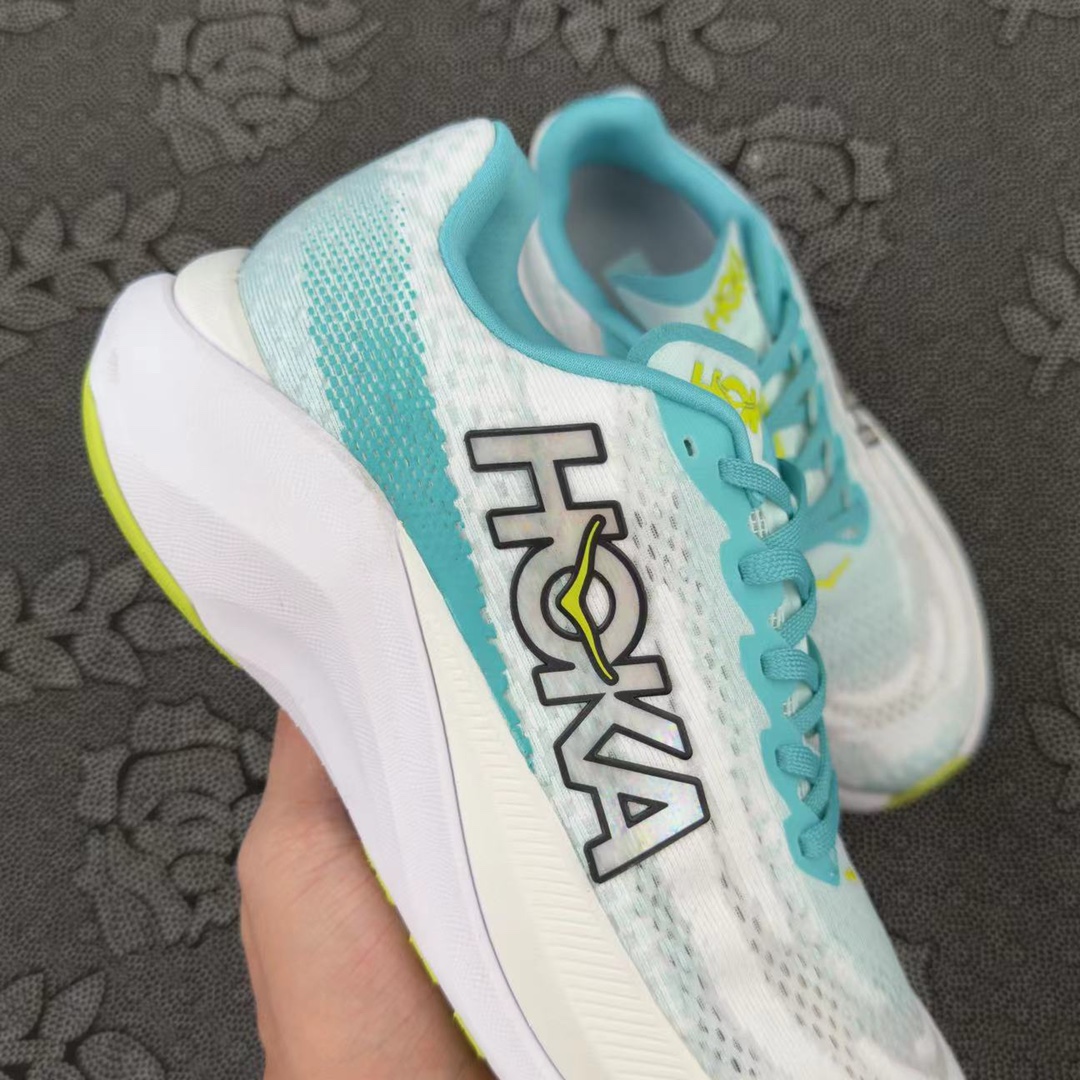 HOKA ONE ONE MachX