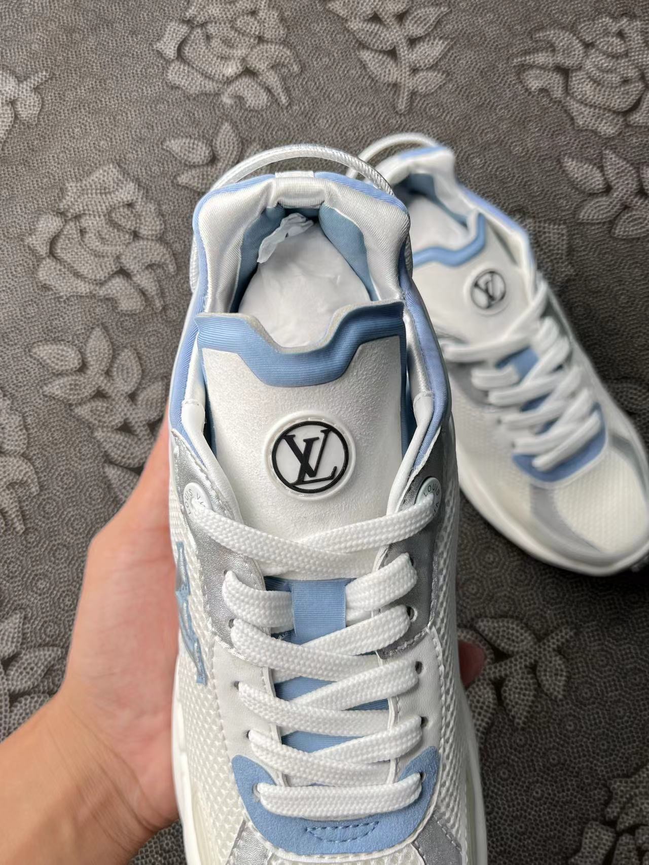 LOUIS VUITTON Run 55 老爹鞋白蓝色