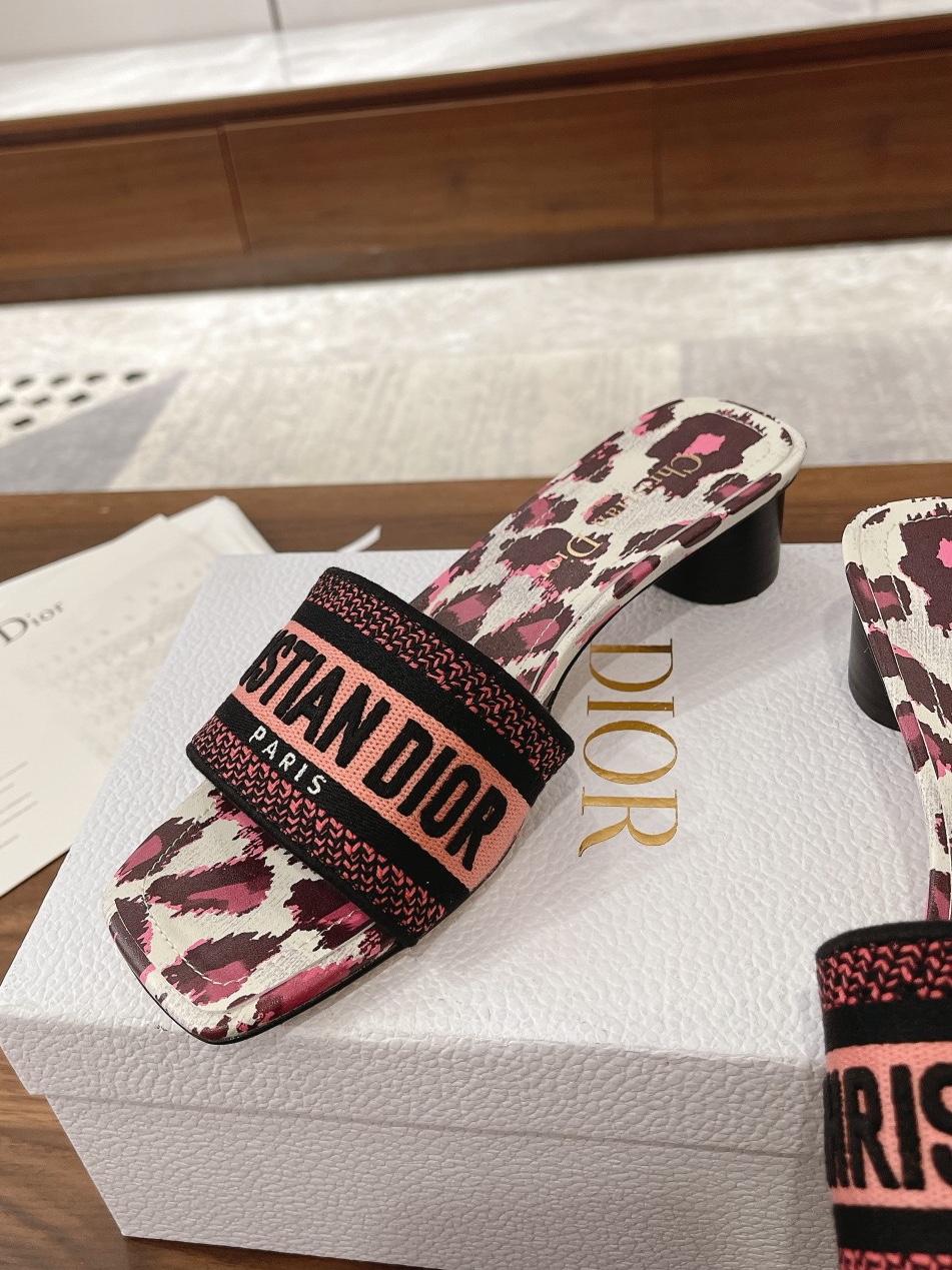 Dior • 2024 DWAY • CD logo 1.5CM/4.5CM 35-39 34.40.41.42. Novità Scarpe Scarpe Scarpe Scarpe