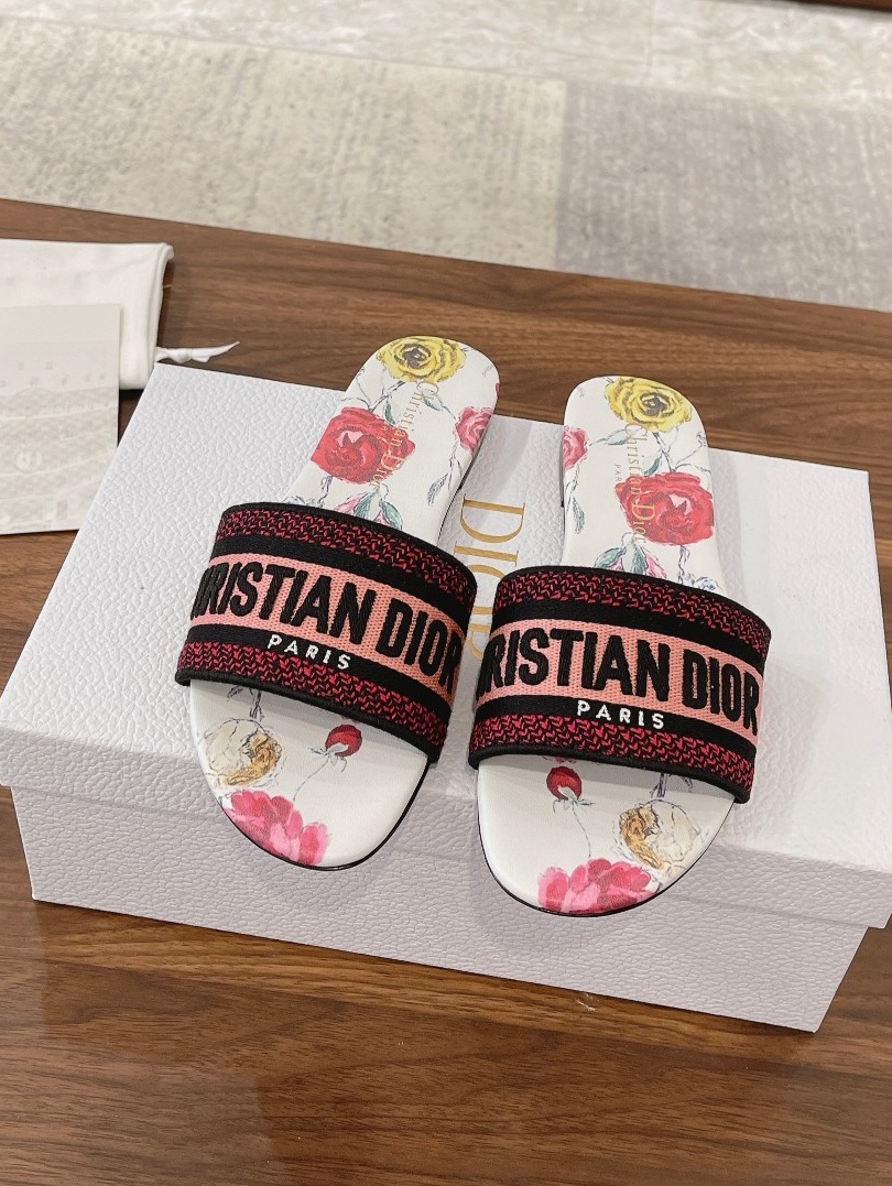 Dior • 2024 DWAY • CD logo 1.5CM/4.5CM 35-39 34.40.41.42. Novità Scarpe Scarpe Scarpe Scarpe