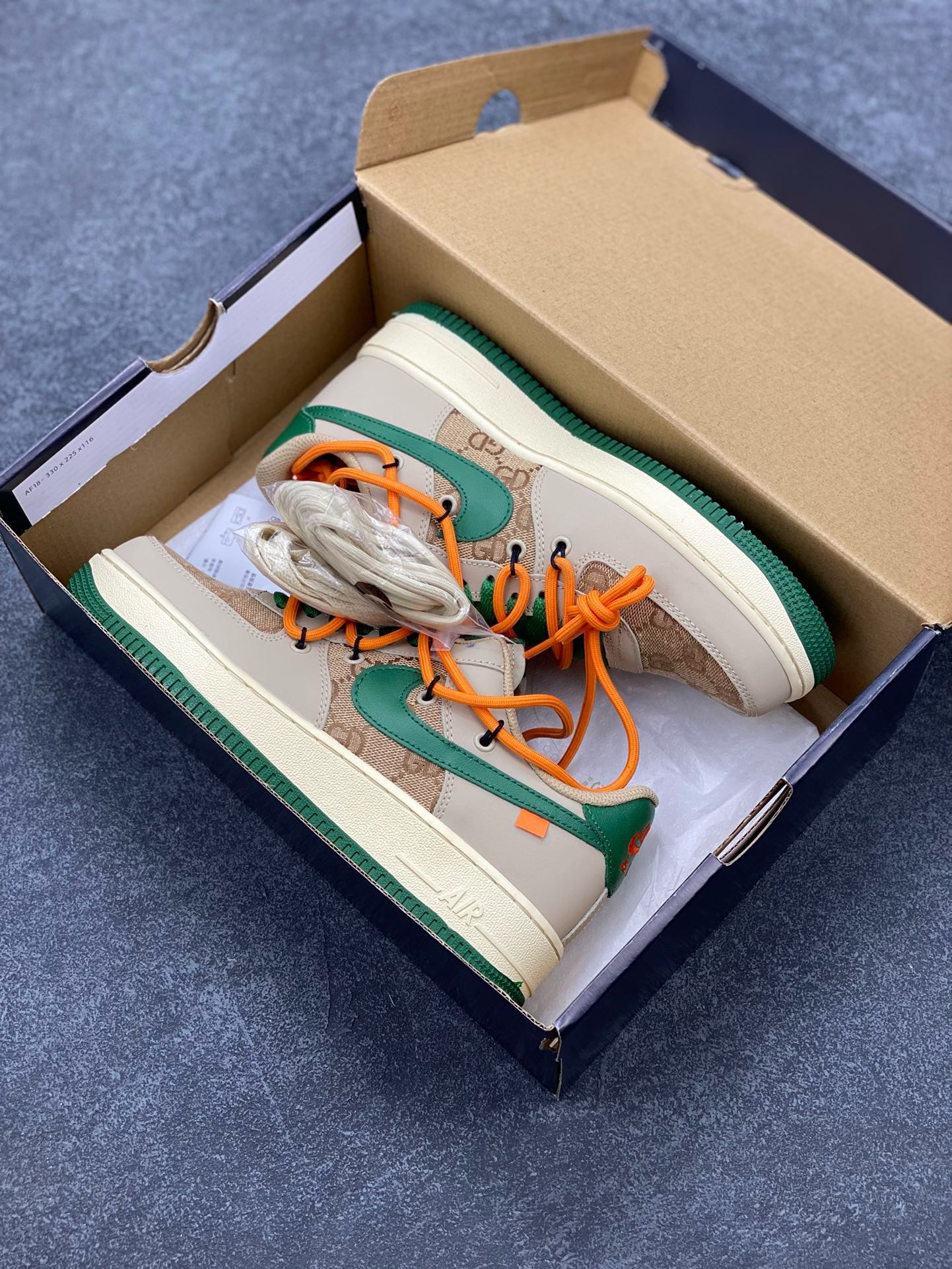 图片[9]-福利特价 Air Force 1\’07 Low Retro SP空军一号低帮经典百搭休闲运动板鞋“OW小脏鞋绑绳”原装级别 原楦头原纸板 打造纯正空军版型专注外贸渠道 全掌内置蜂窝气垫 原盒配件 原厂中底钢印、拉帮完美  货号：CV1724-109 尺码：36 36.5 37.5 38 38.5 39 40 40.5 41 42 42.5 43 44 44.5 45-选品中心