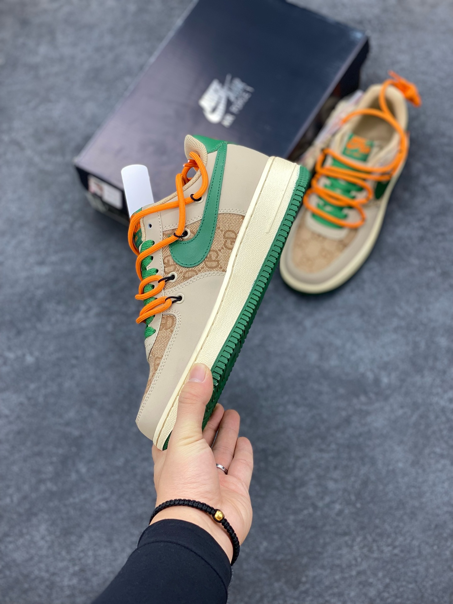 图片[3]-福利特价 Air Force 1\’07 Low Retro SP空军一号低帮经典百搭休闲运动板鞋“OW小脏鞋绑绳”原装级别 原楦头原纸板 打造纯正空军版型专注外贸渠道 全掌内置蜂窝气垫 原盒配件 原厂中底钢印、拉帮完美  货号：CV1724-109 尺码：36 36.5 37.5 38 38.5 39 40 40.5 41 42 42.5 43 44 44.5 45-选品中心