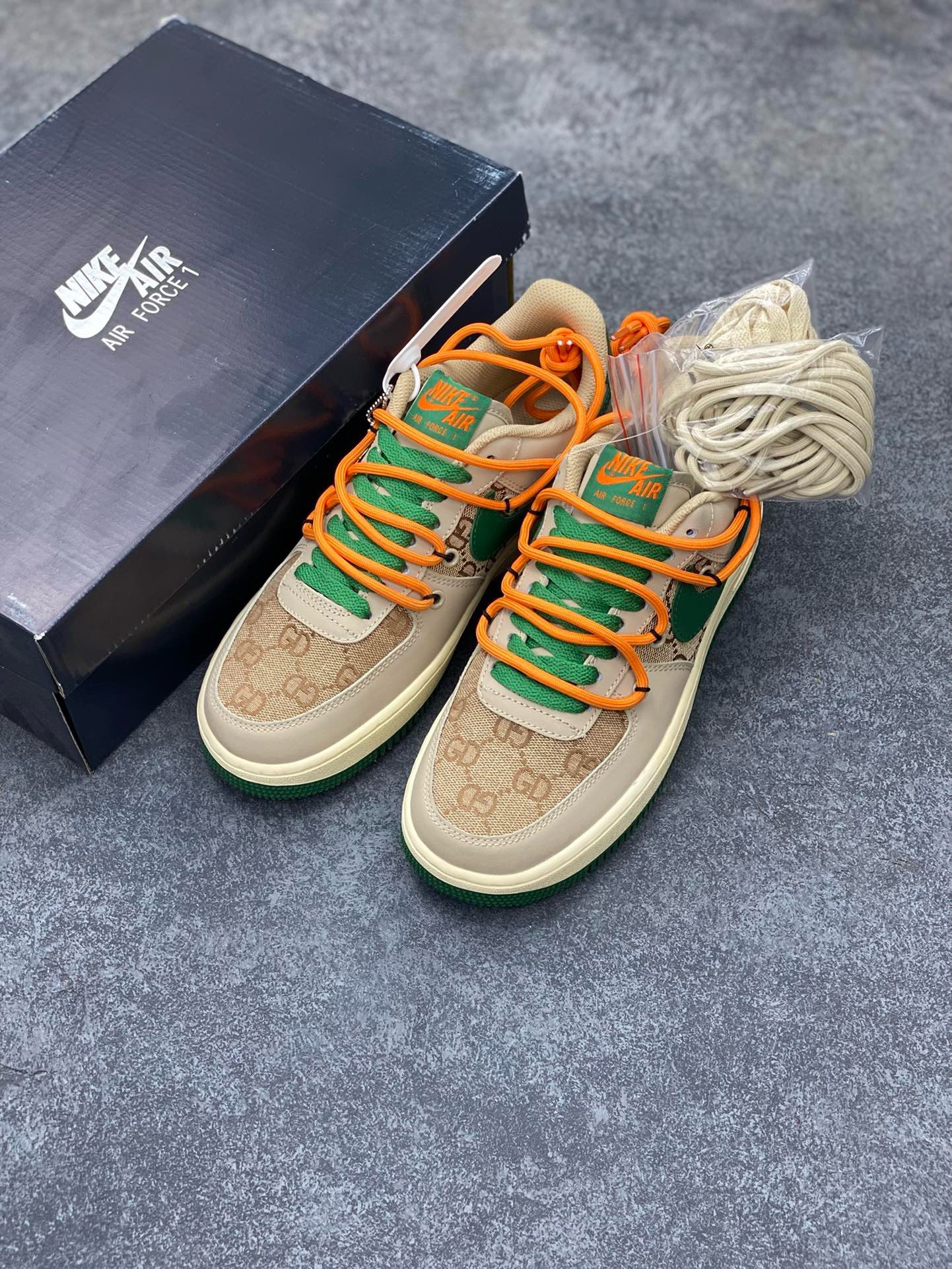 图片[8]-福利特价 Air Force 1\’07 Low Retro SP空军一号低帮经典百搭休闲运动板鞋“OW小脏鞋绑绳”原装级别 原楦头原纸板 打造纯正空军版型专注外贸渠道 全掌内置蜂窝气垫 原盒配件 原厂中底钢印、拉帮完美  货号：CV1724-109 尺码：36 36.5 37.5 38 38.5 39 40 40.5 41 42 42.5 43 44 44.5 45-选品中心