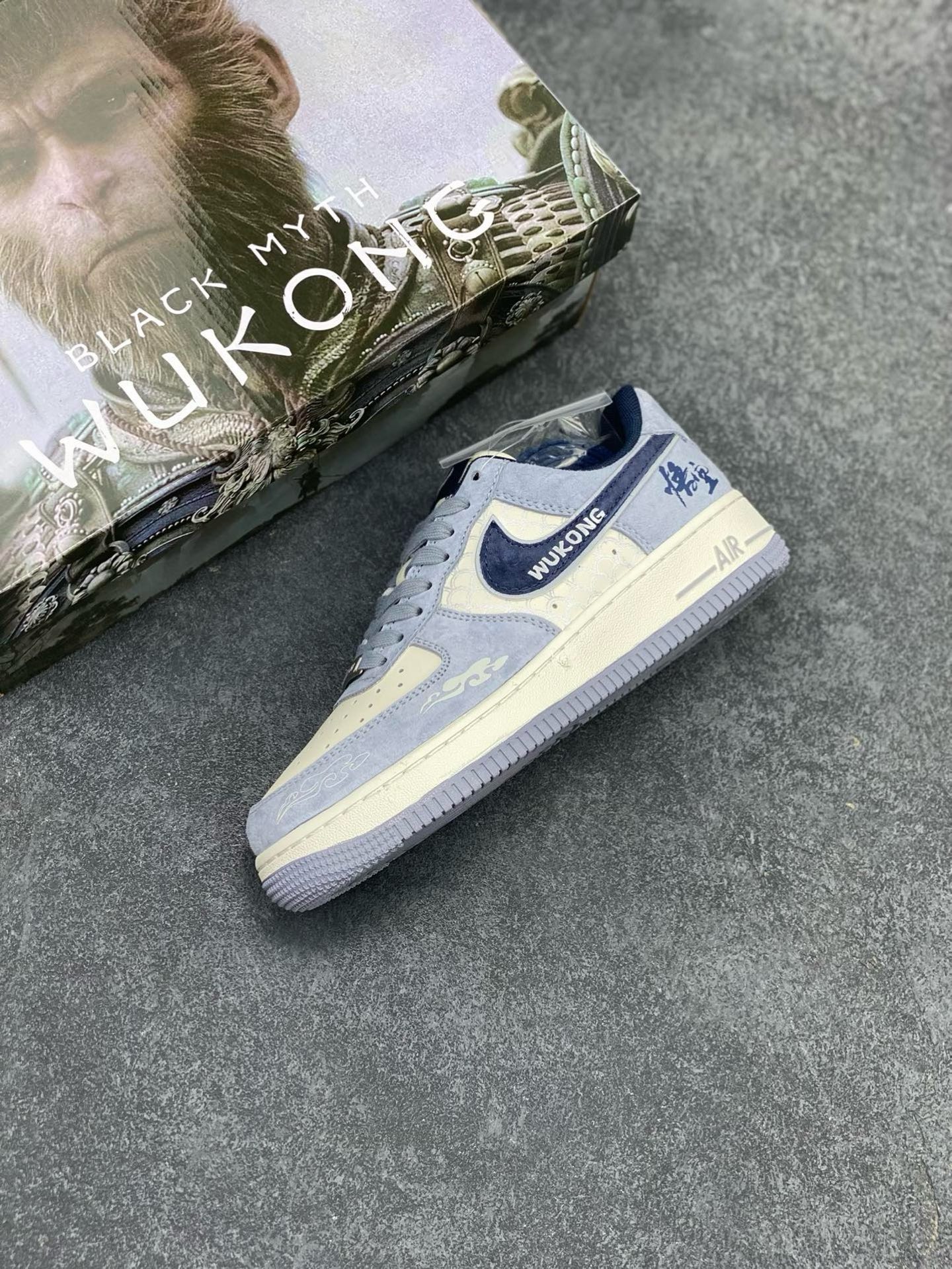 图片[7]-福利特价 NIke Air Force 1 \’07 Low “悟空”空军一号 低帮 运动鞋 休闲鞋 折边针车 工艺难度大 原楦头原纸板 原装鞋盒 定制五金配件 内置全掌气垫 原厂鞋底 货号：DM1688-806 尺码：36 36.5 37.5 38 38.5 39 40 40.5 41 42 42.5 43 44 44.5 45-选品中心